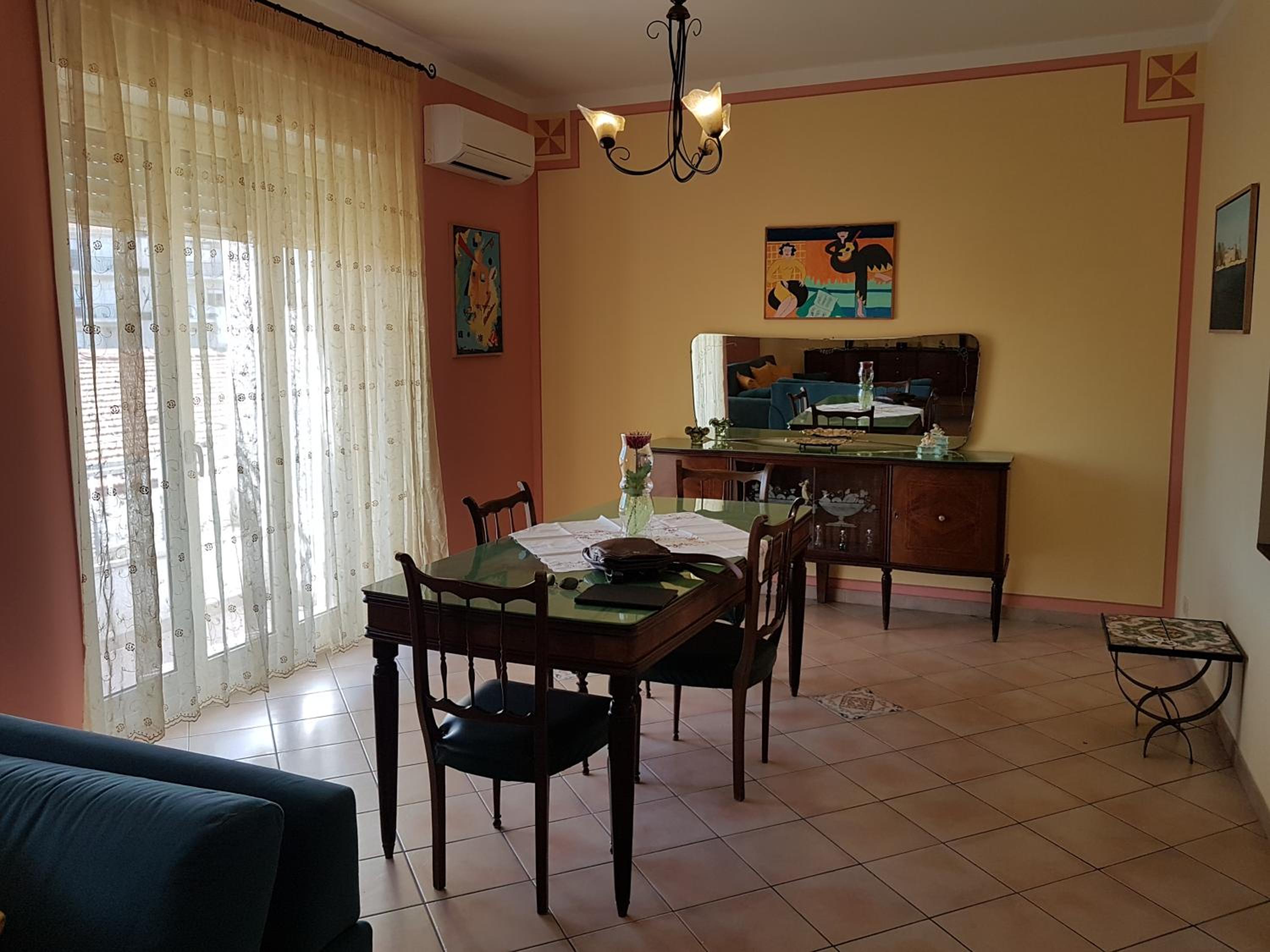 Apartment with Sea View - Photo 3