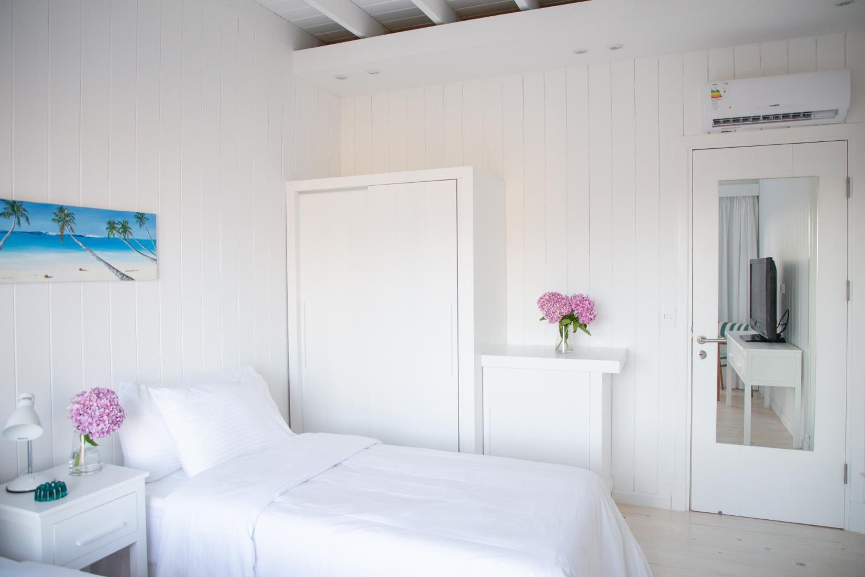 Standard Double or Twin Room with Balcony photo 3