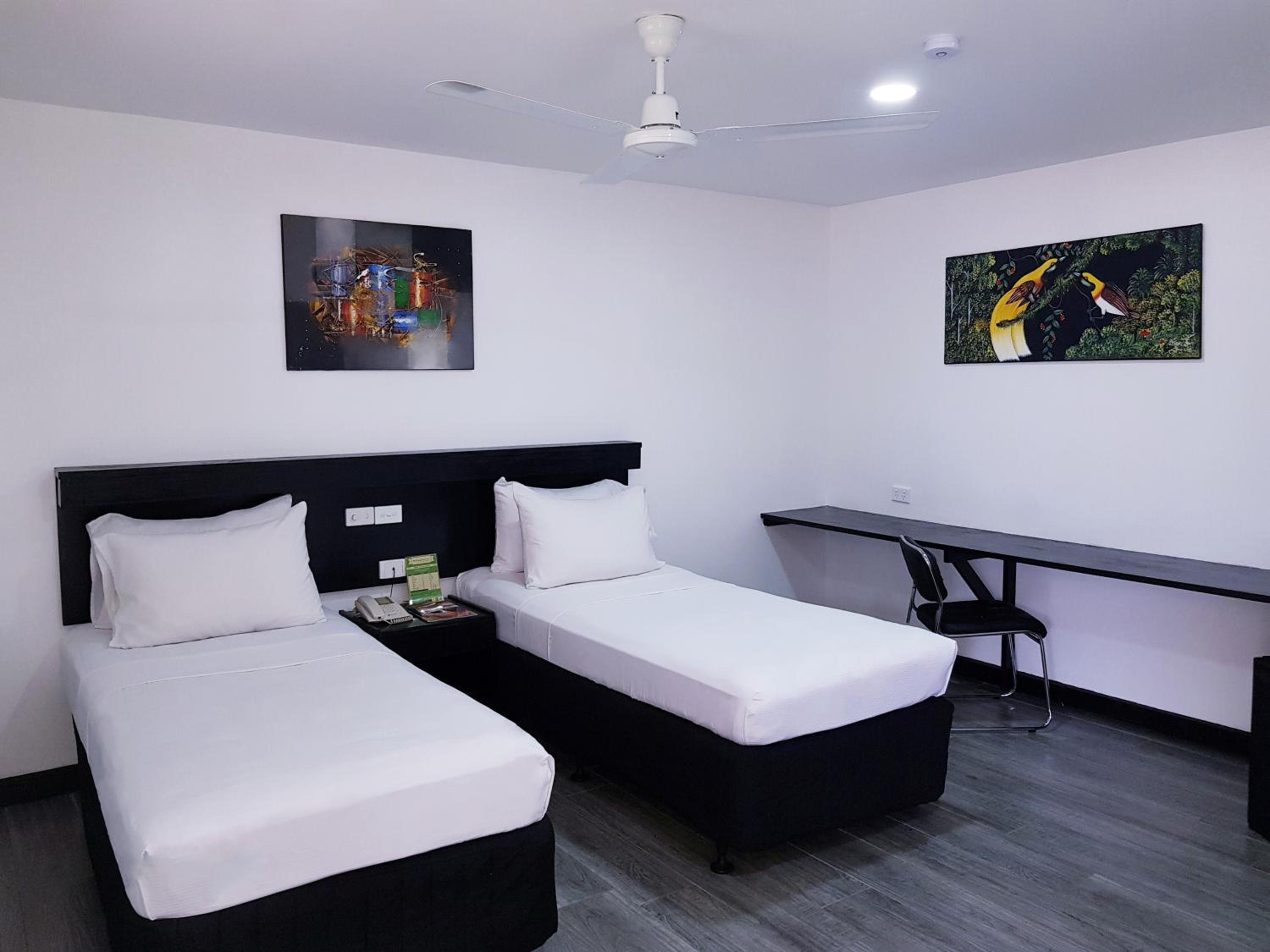 Premier Queen Room photo 1
