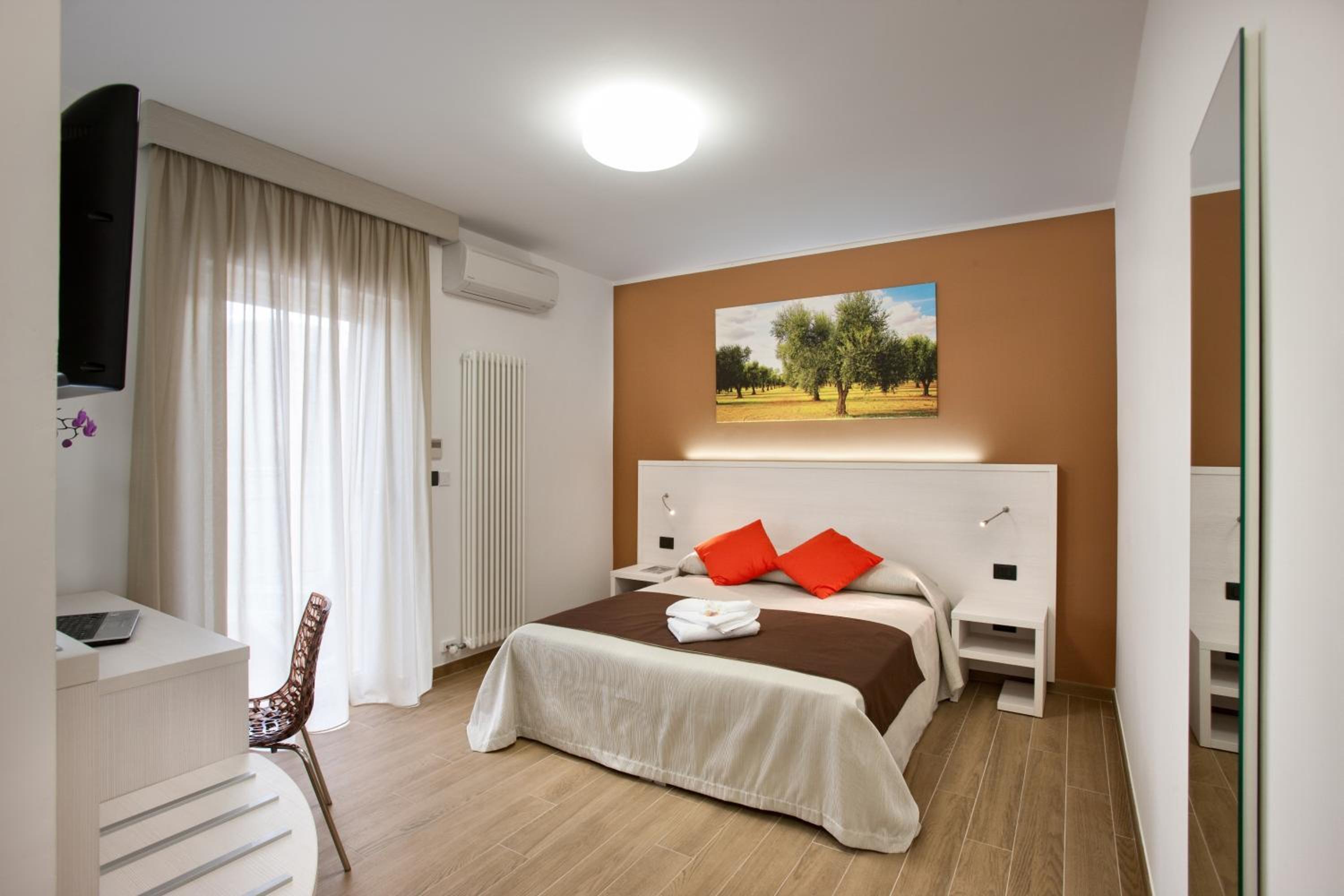 Standard Double Or Twin Room With Balcony