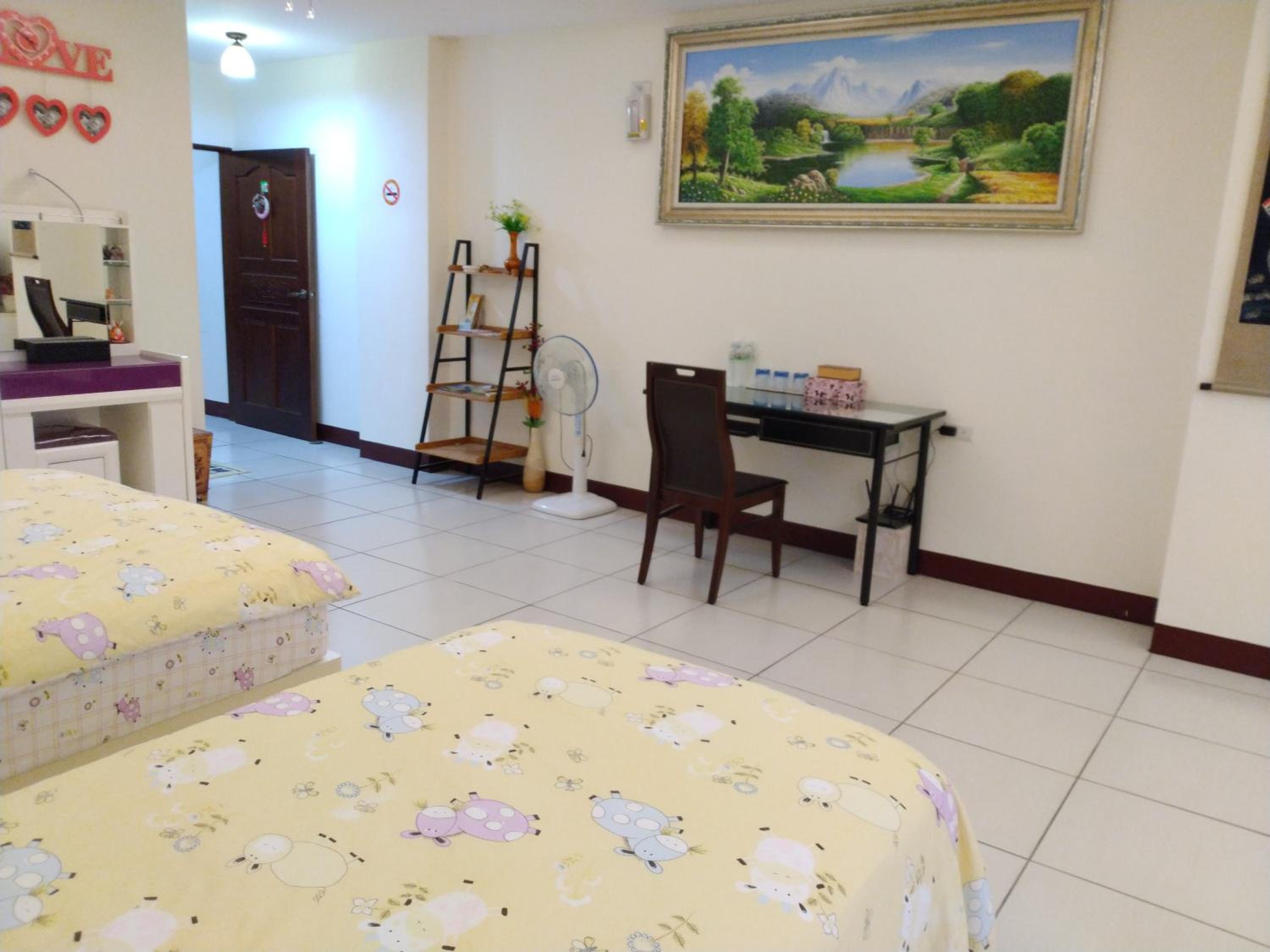 Comfort Triple Room with Shower photo 3