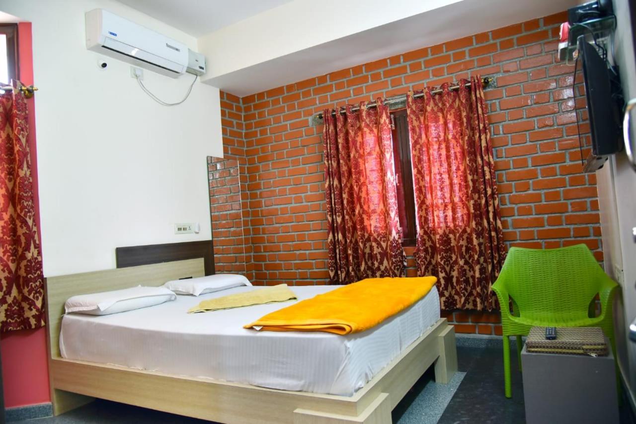 Deluxe Double Room photo 3