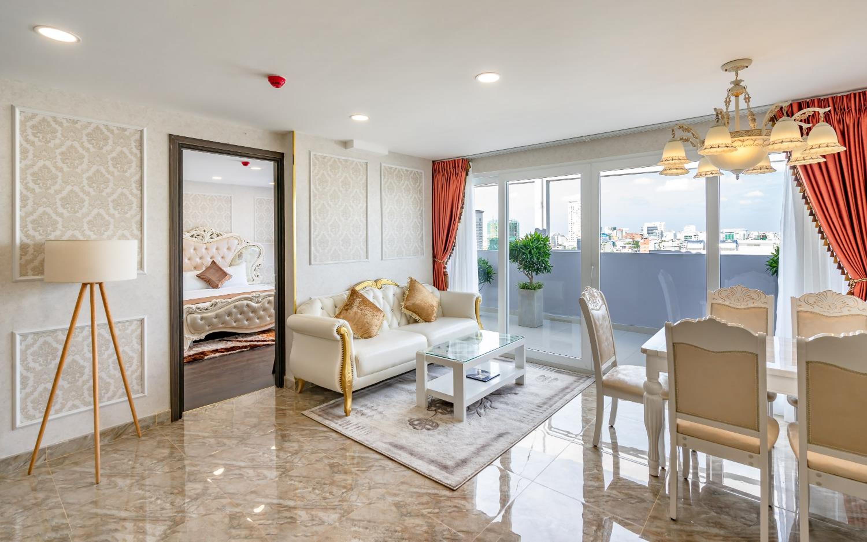 Penthouse Apartment