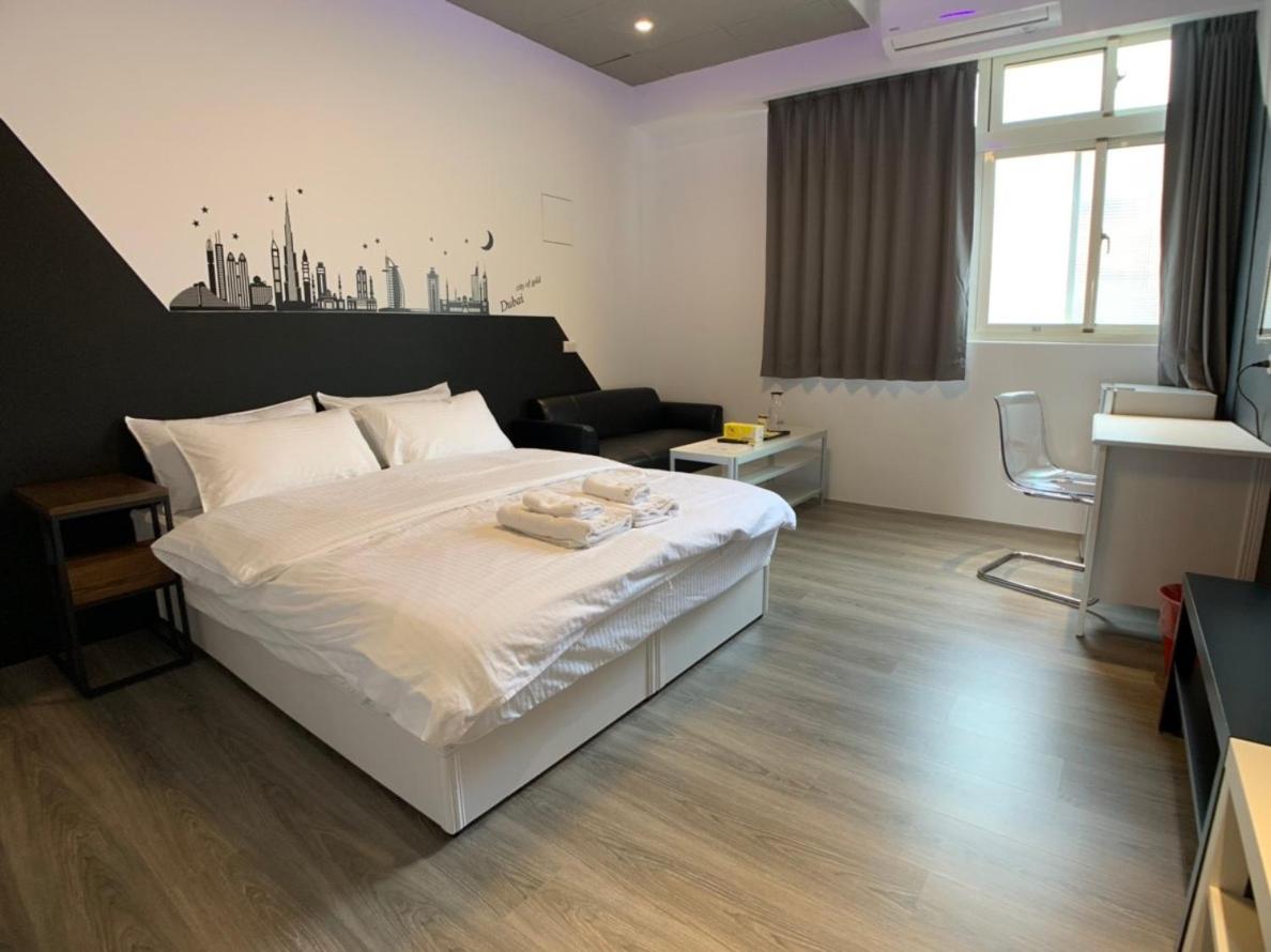 Double Room - Photo 5
