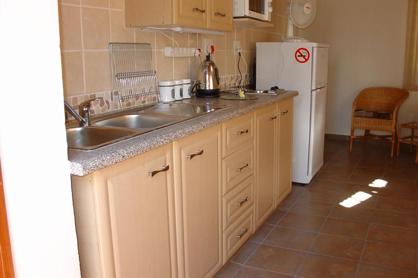 One-Bedroom Apartment - Photo 6