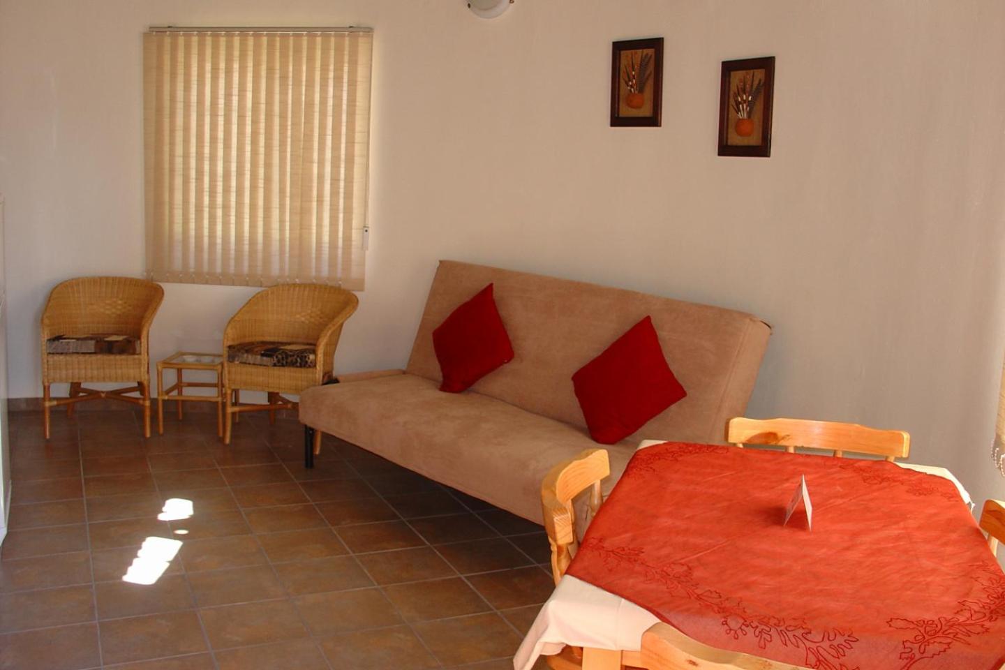 One-Bedroom Apartment - Photo 1