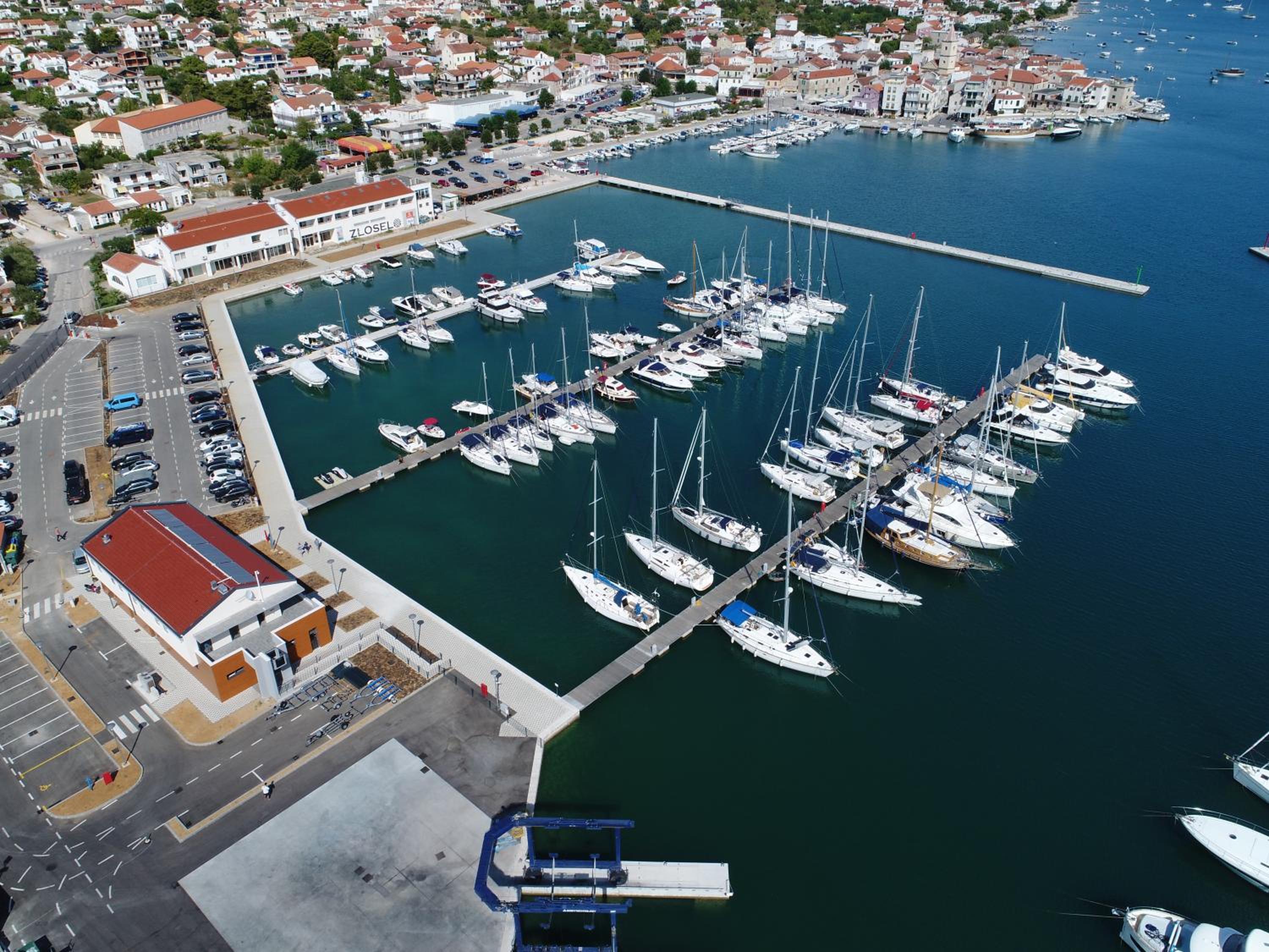 One-Bedroom Apartment with Balcony and Sea View - Br. 7 photo 1