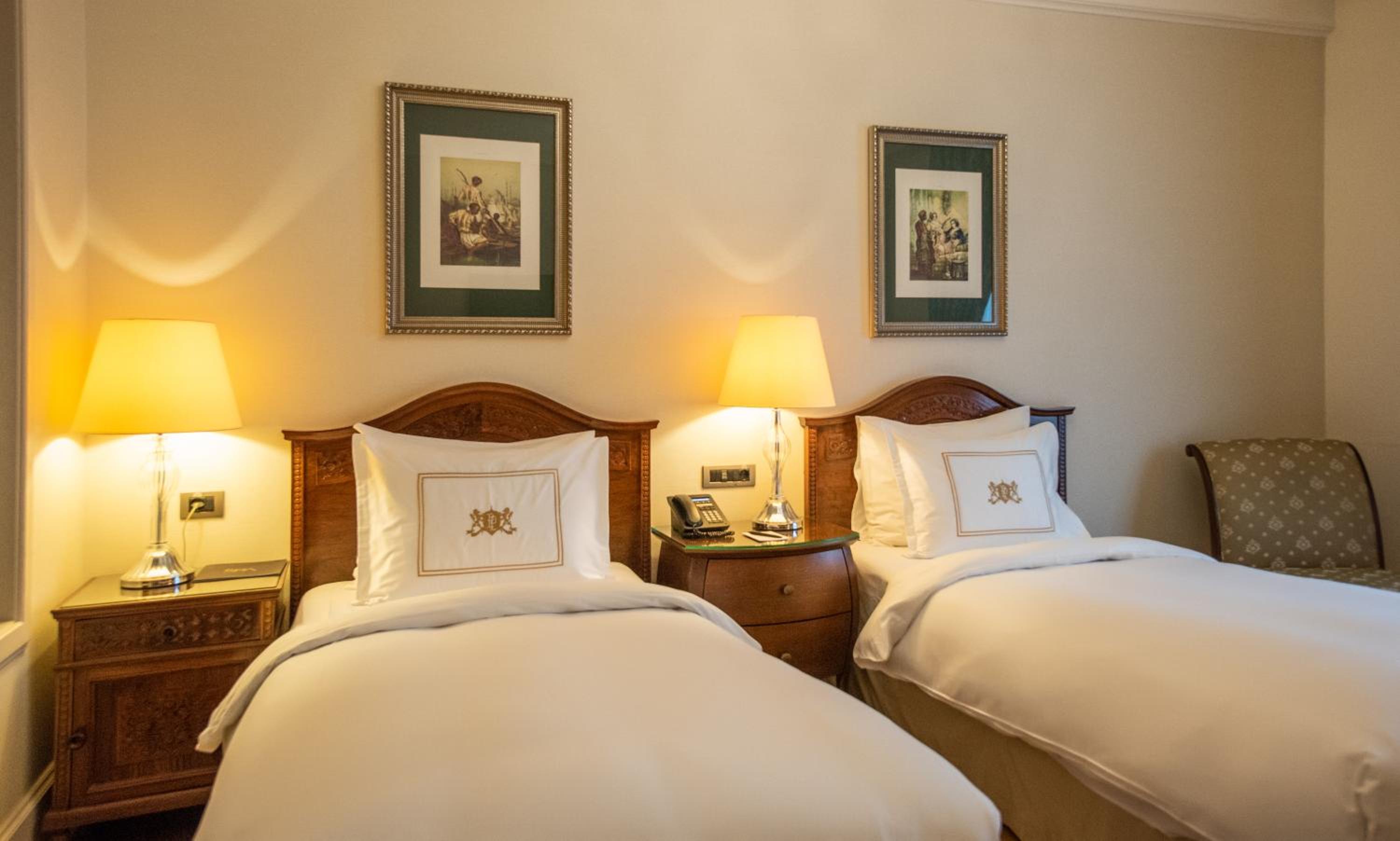 Deluxe Golden Horn Side Room Twin - Photo 4