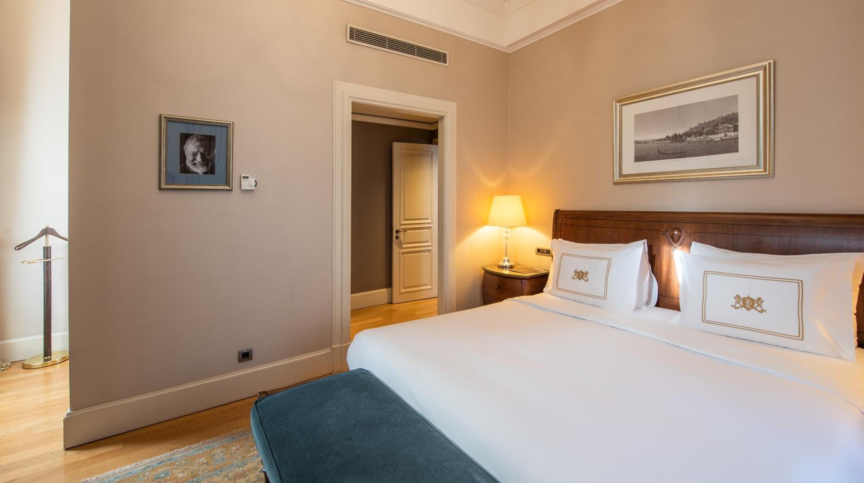 Ernest Hemingway Suite photo 2