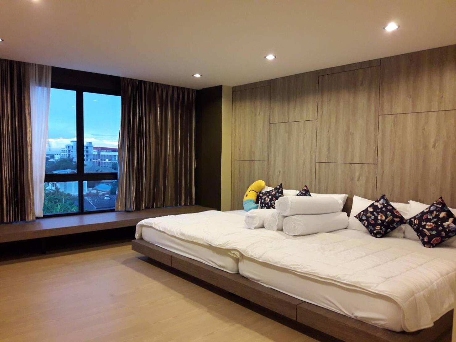 Executive Suite photo 1