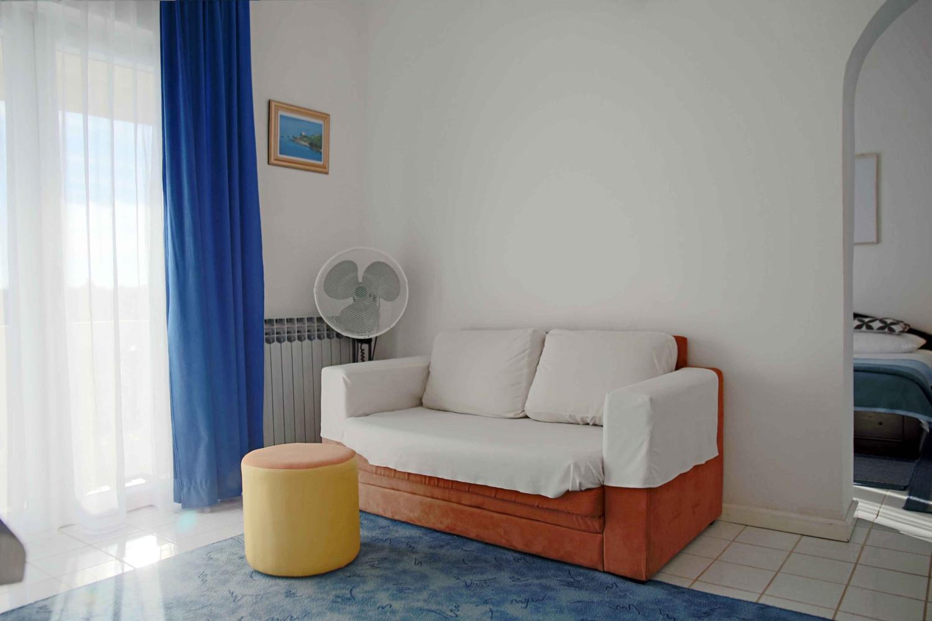 Studio Apartment with Sea View