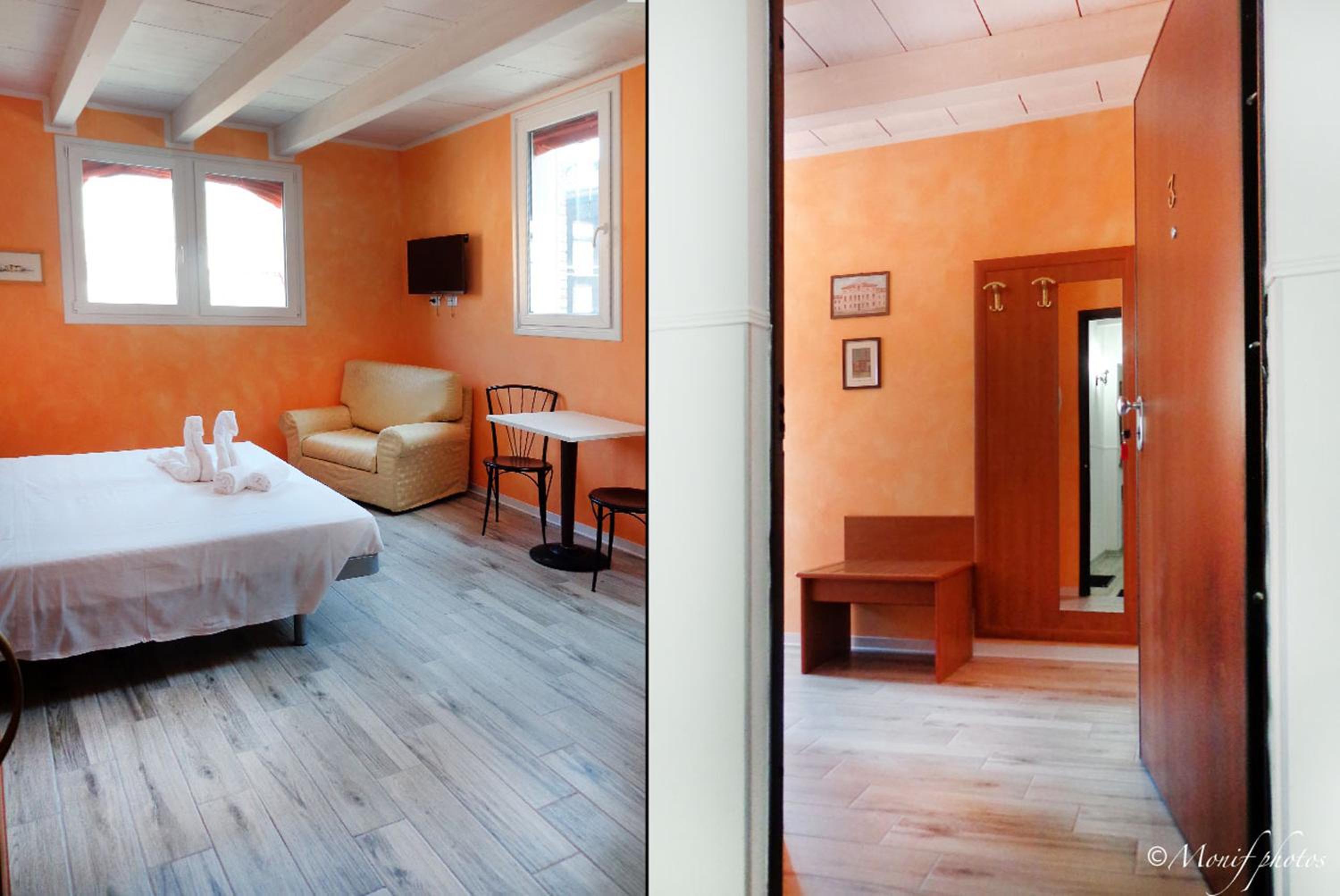 Double Room - Photo 1