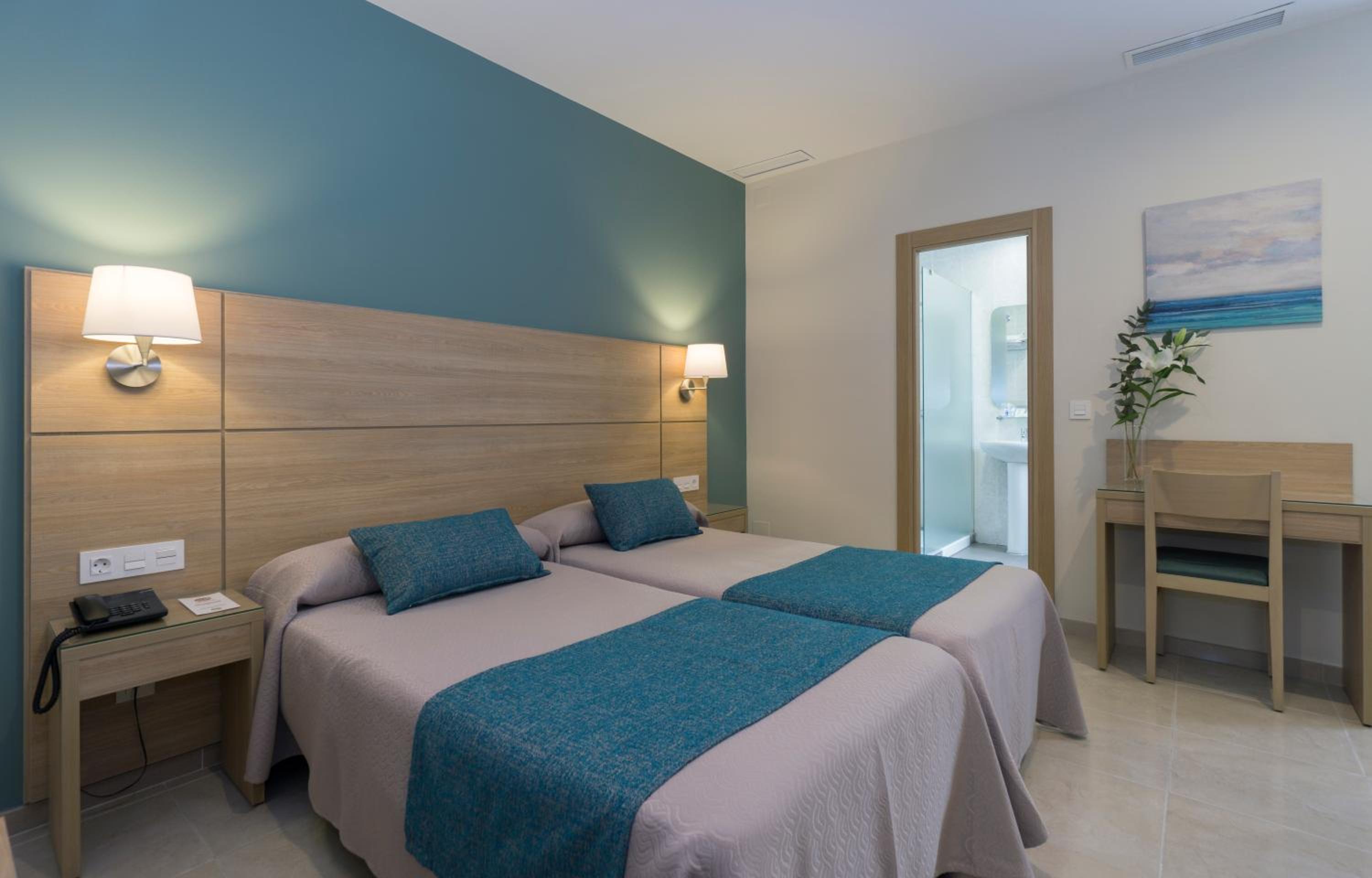Habitación Doble o con Dos Camas