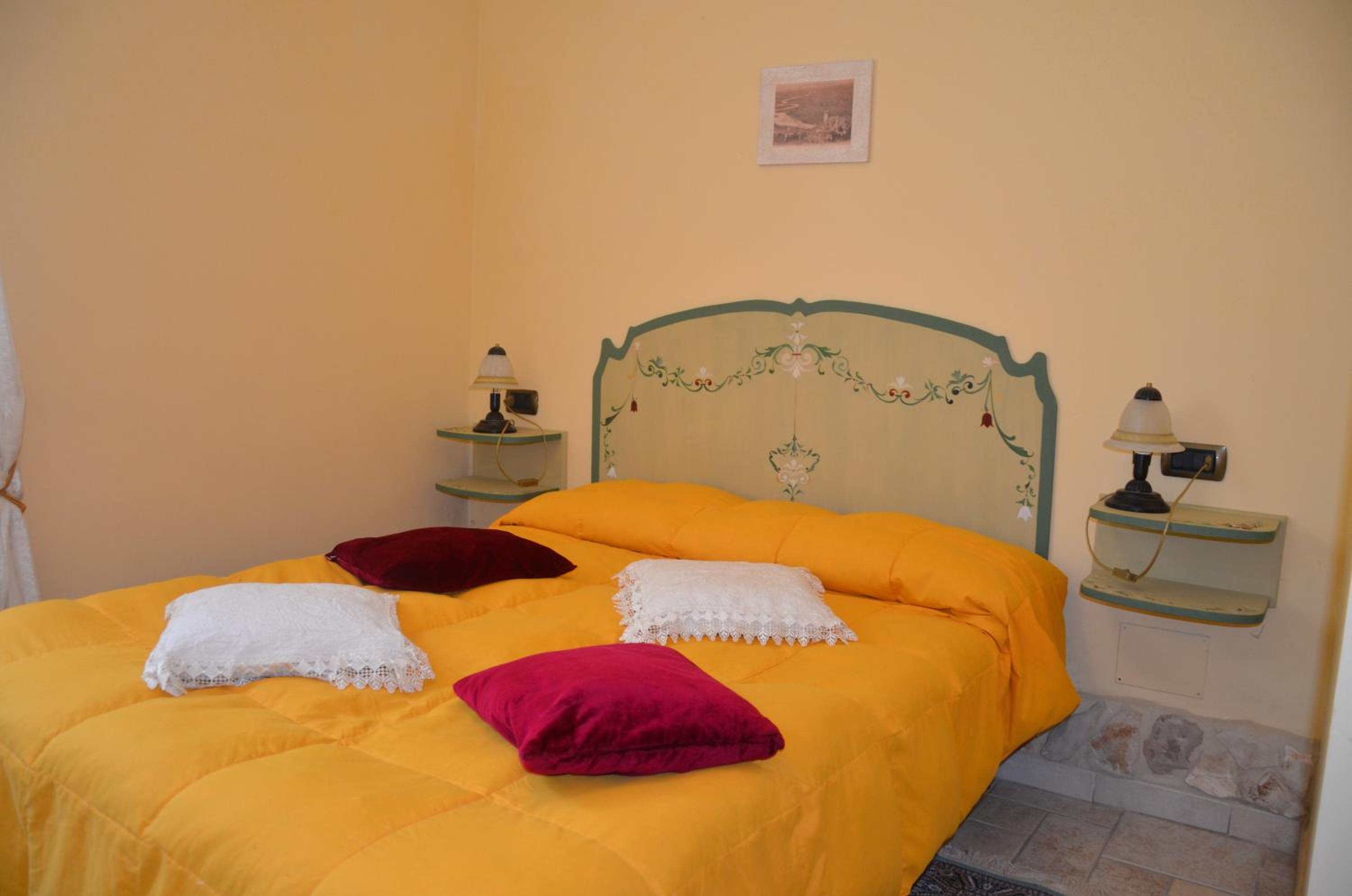 Two-Bedroom Apartment photo 2