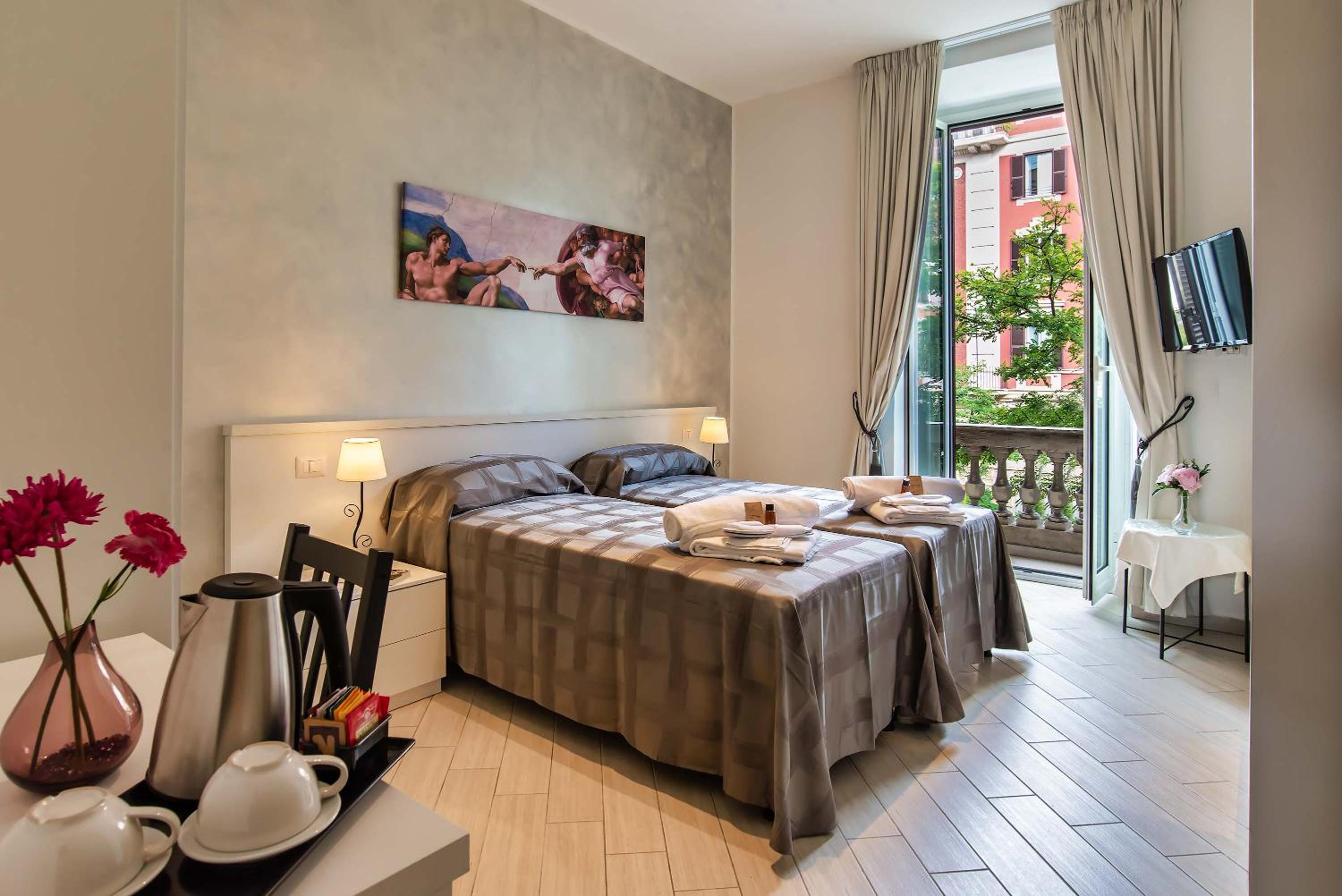 Double or Twin Room with Private Bathroom photo 1