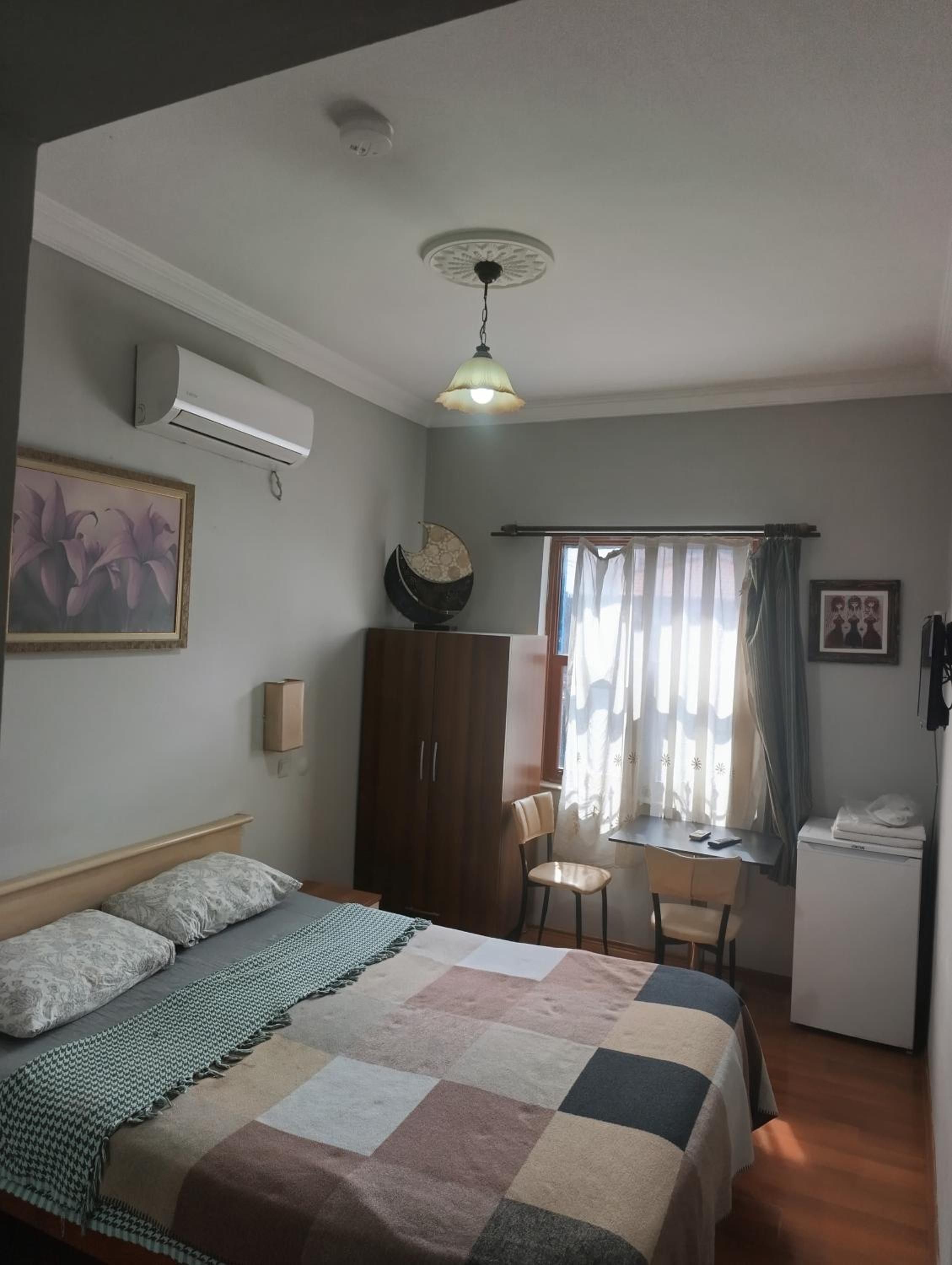 Double Room with Private Bathroom photo 1