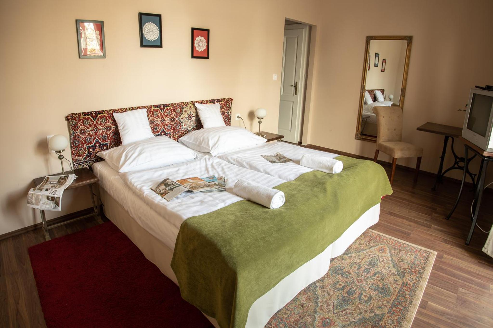 Deluxe Double Room with Balcony photo 1