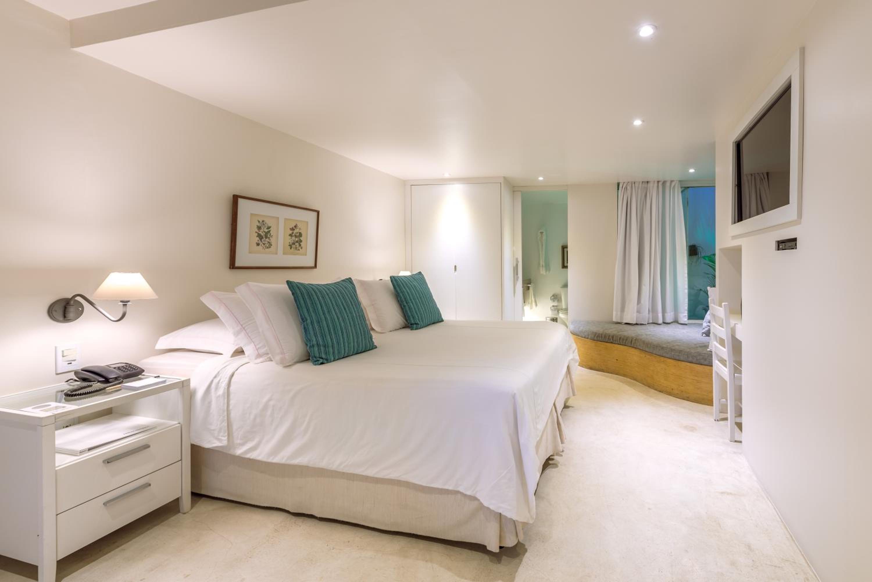 Standard Double Room - Photo 5