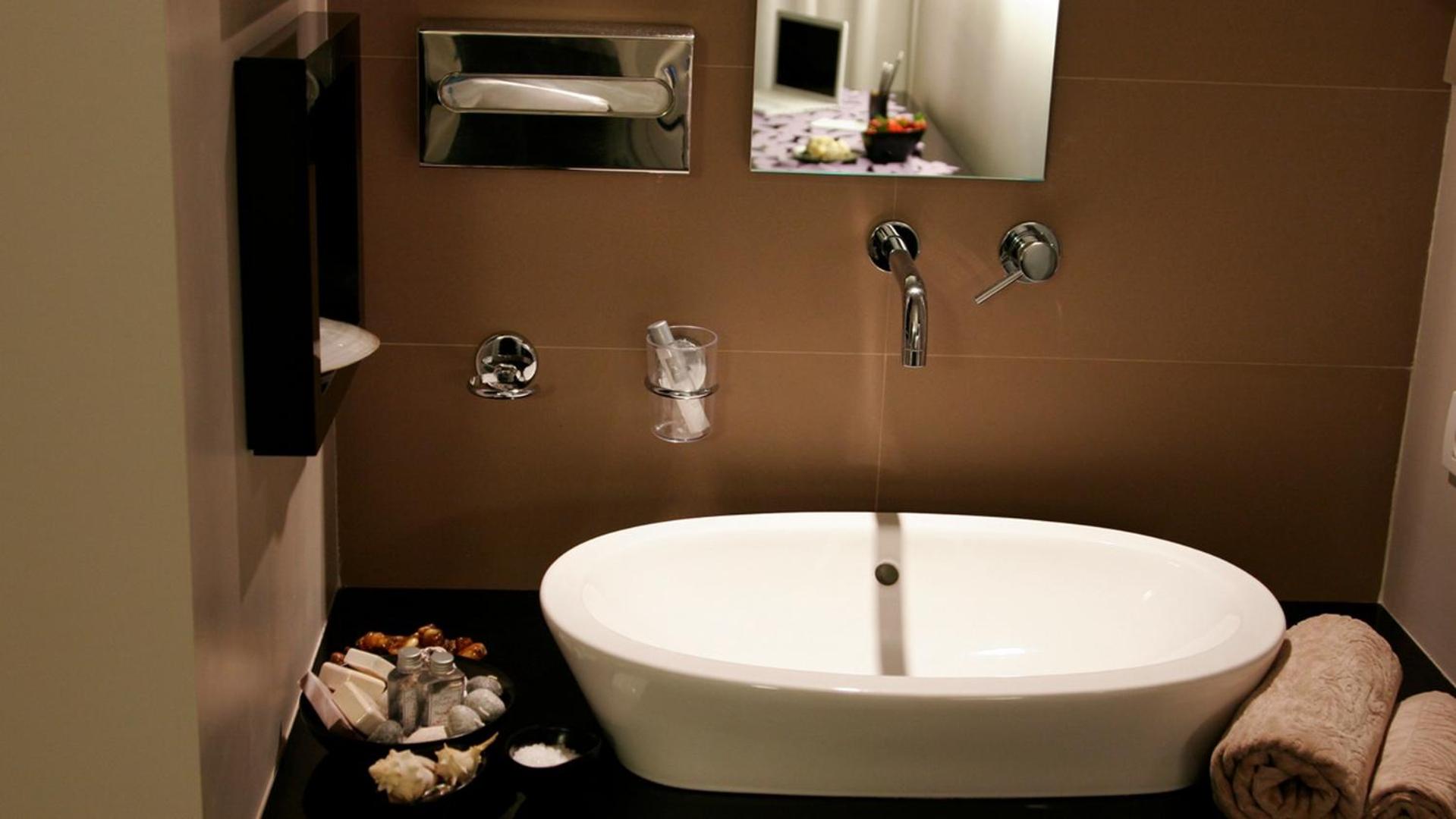 Superior Triple Room - Photo 7