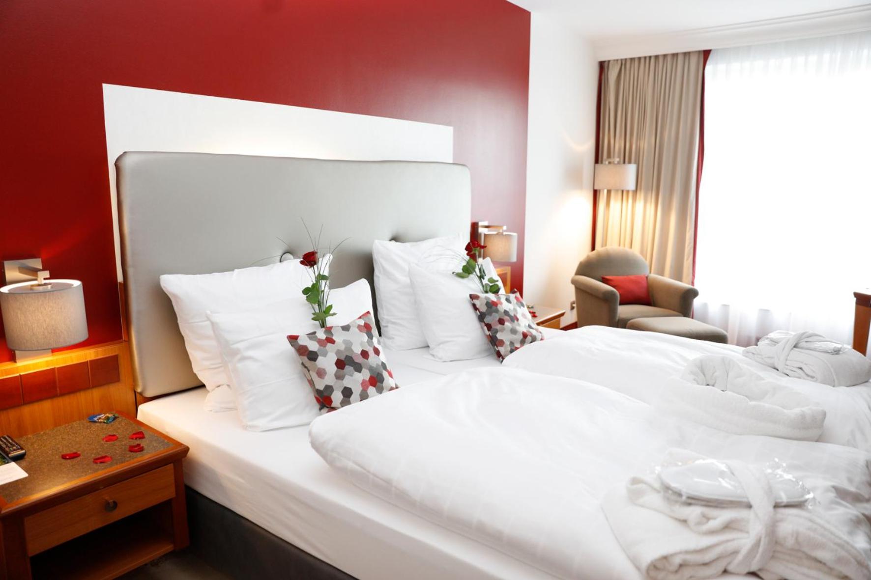 Superior Double or Twin Room - Photo 7