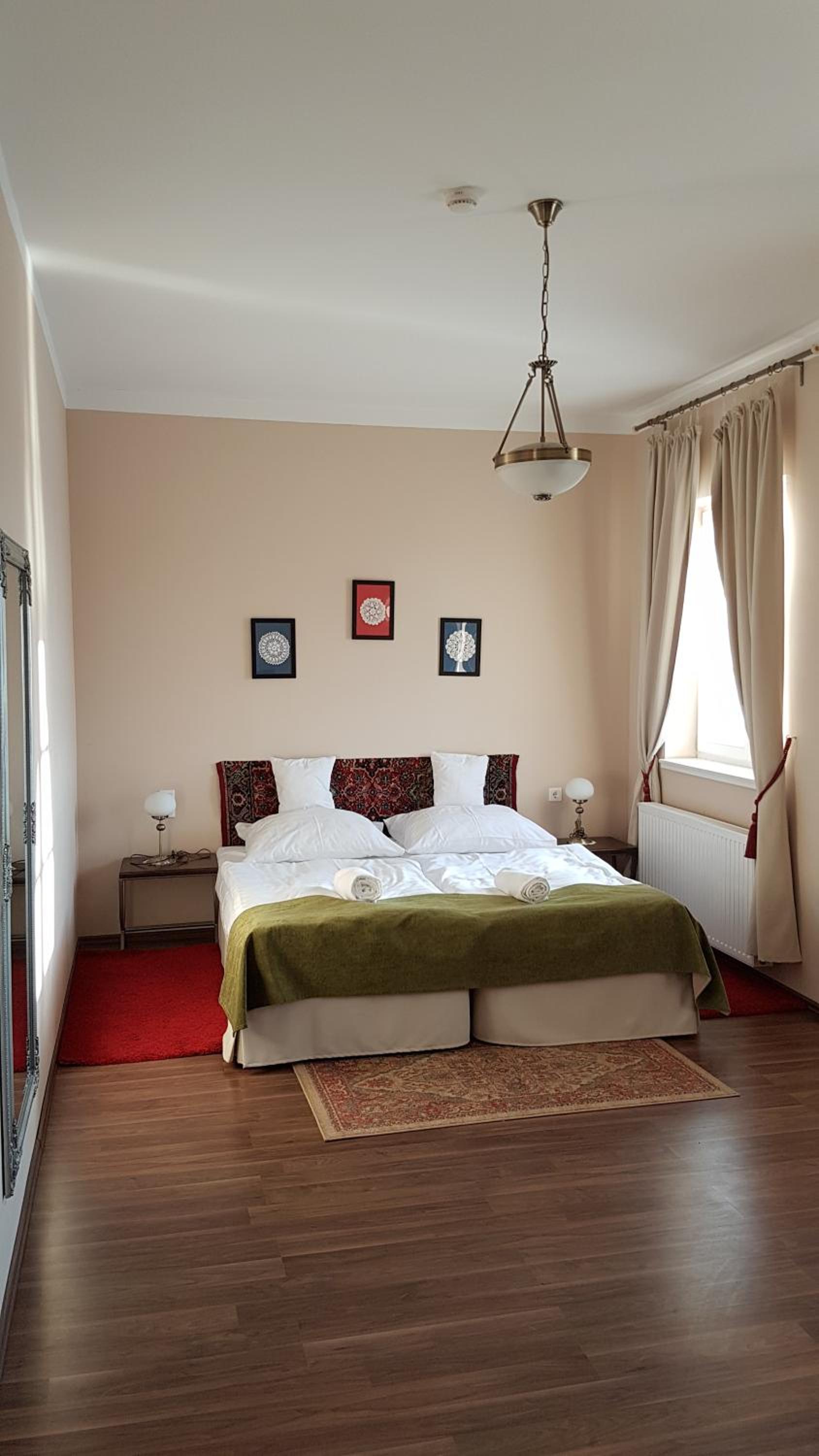 Deluxe Double Room with Extra Bed photo 1