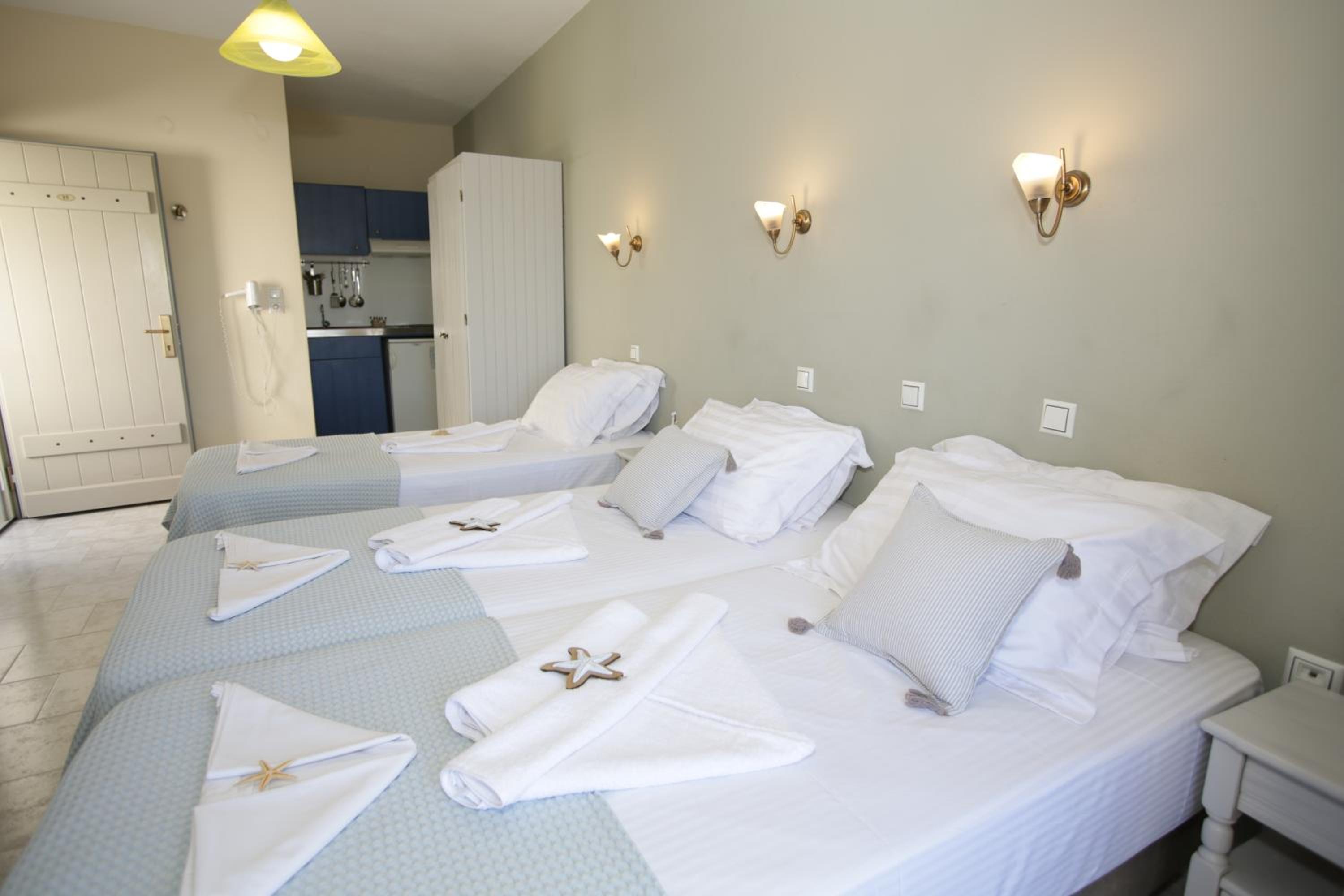Studio with Panoramic Sea View (3 Adults) - Photo 14