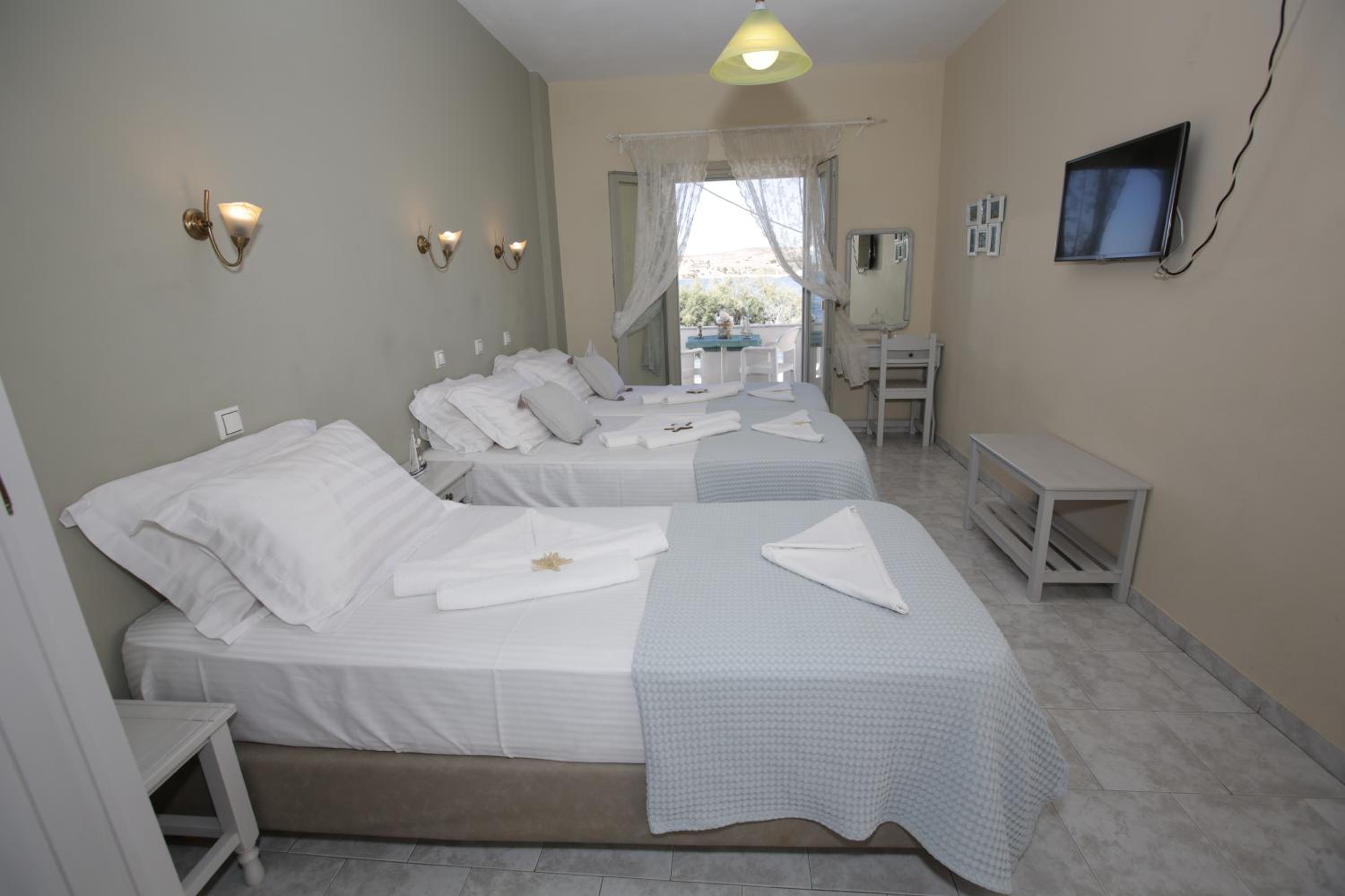 Studio with Panoramic Sea View (3 Adults) - Photo 22