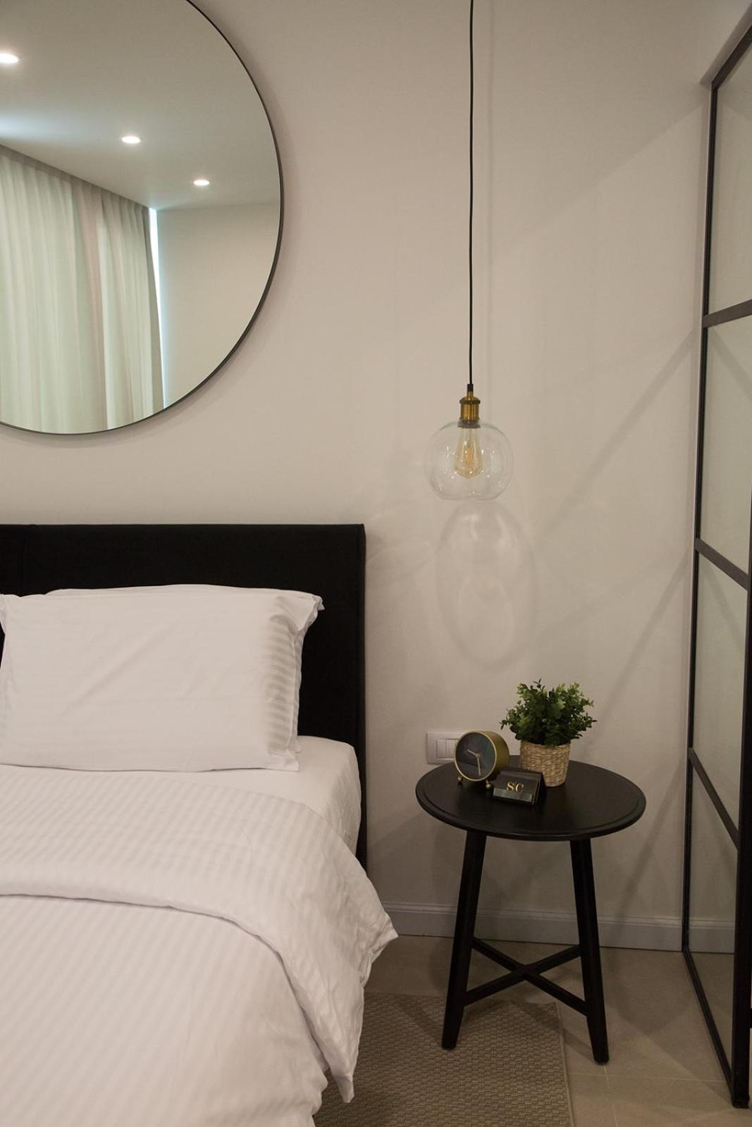 Studio Apartment - Photo 20