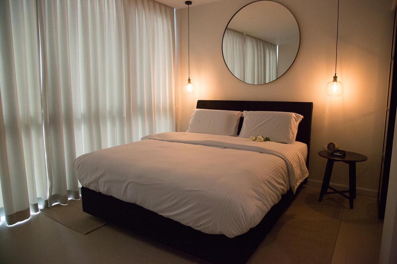 Studio Apartment - Photo 12
