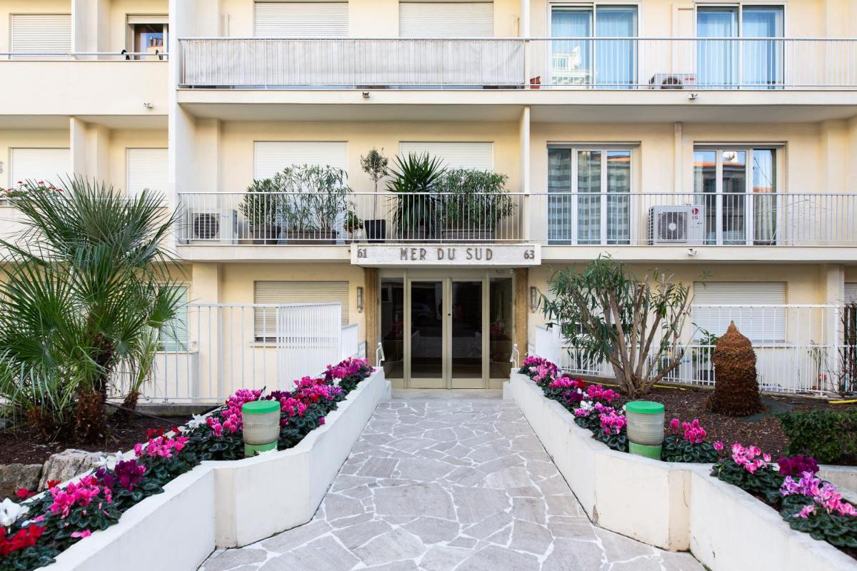 Apartment with Sea View