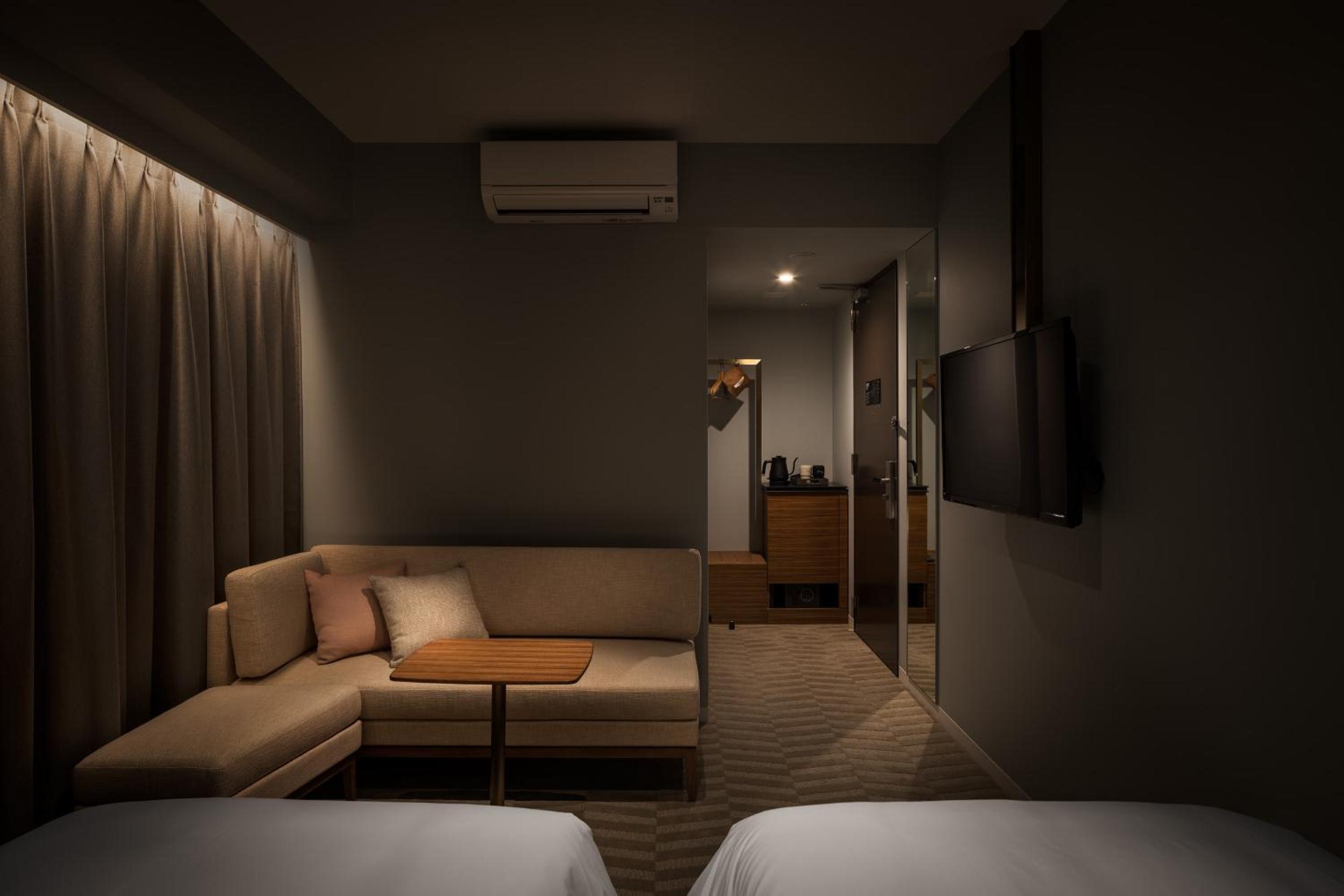 Economy Twin Room photo 3