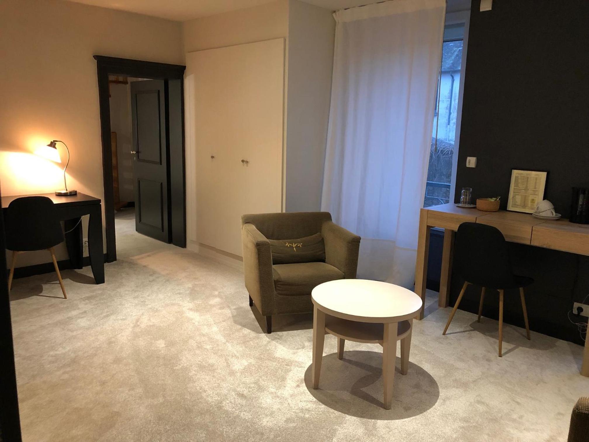 Quadruple Room - Photo 5