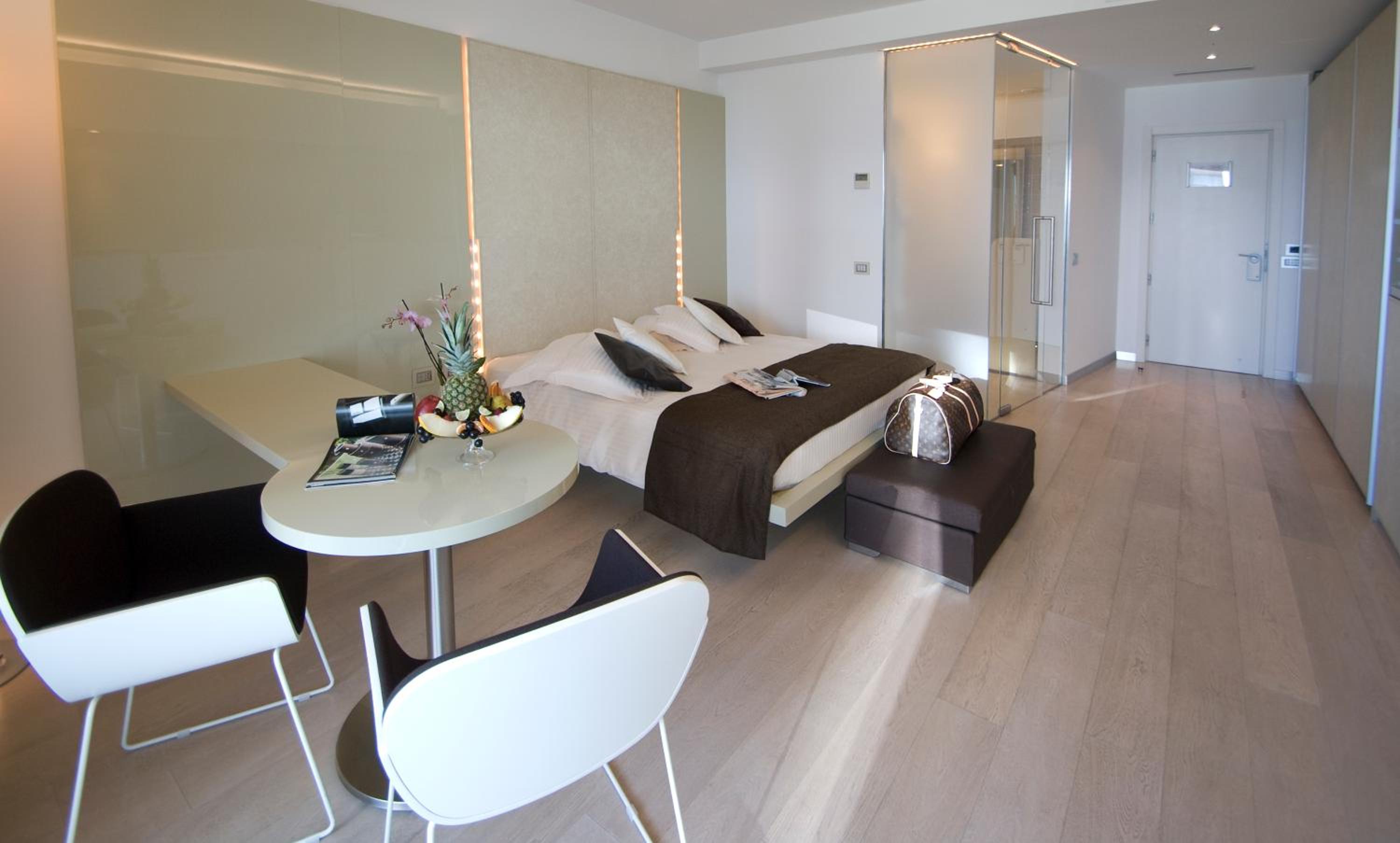 Executive Double Room - Photo 1