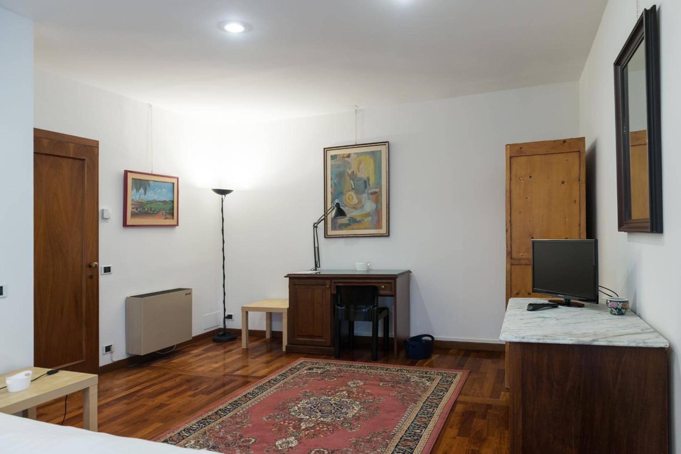 Double or Twin Room photo 2