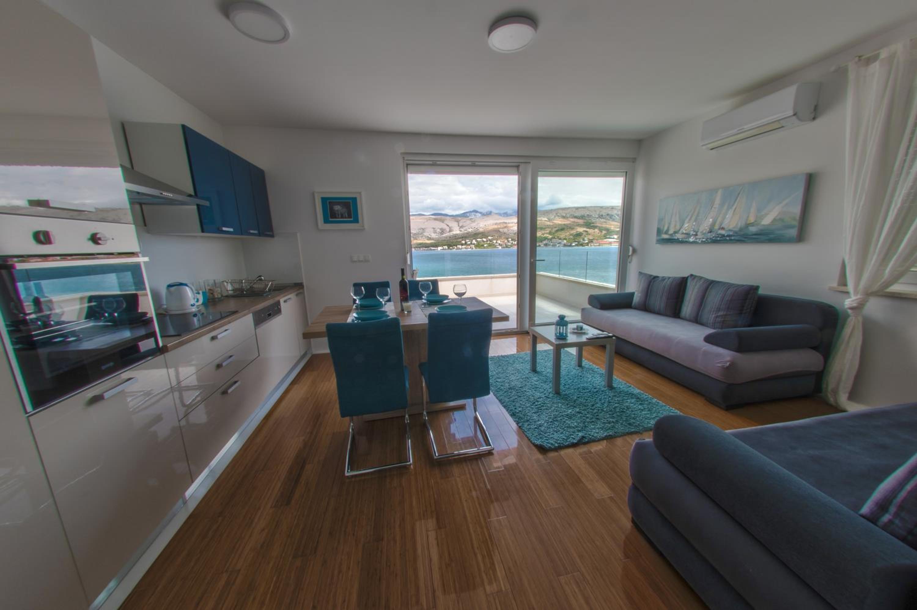 Appartamento Attico con Vista Mare