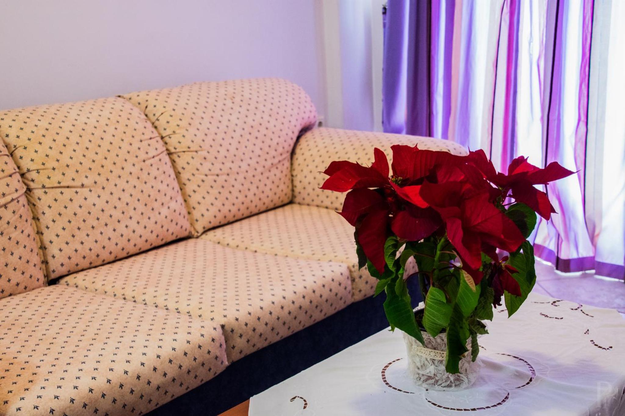 Studio Apartment - Photo 31