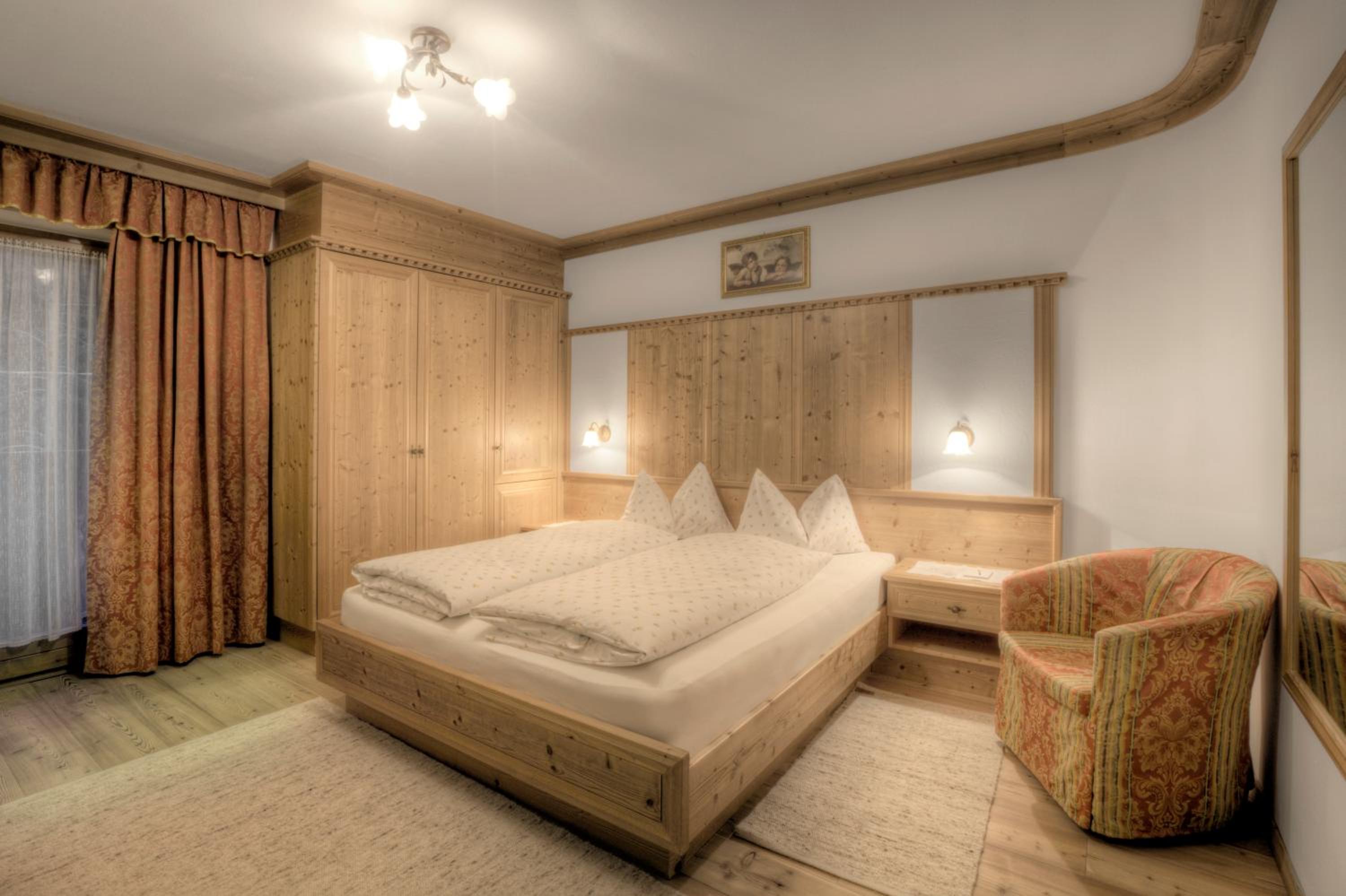 Double Room - Photo 3