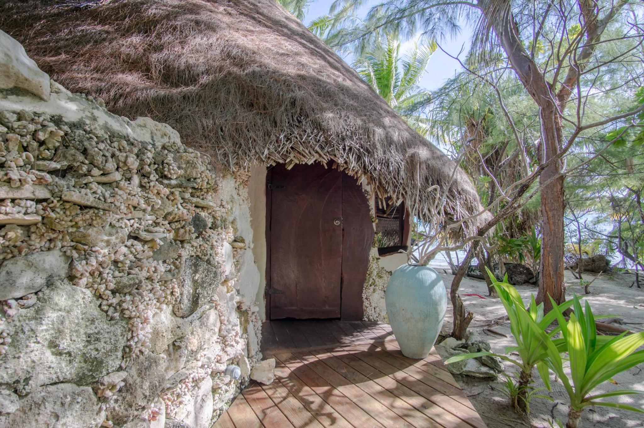 Bungalow - Beach Front photo 2