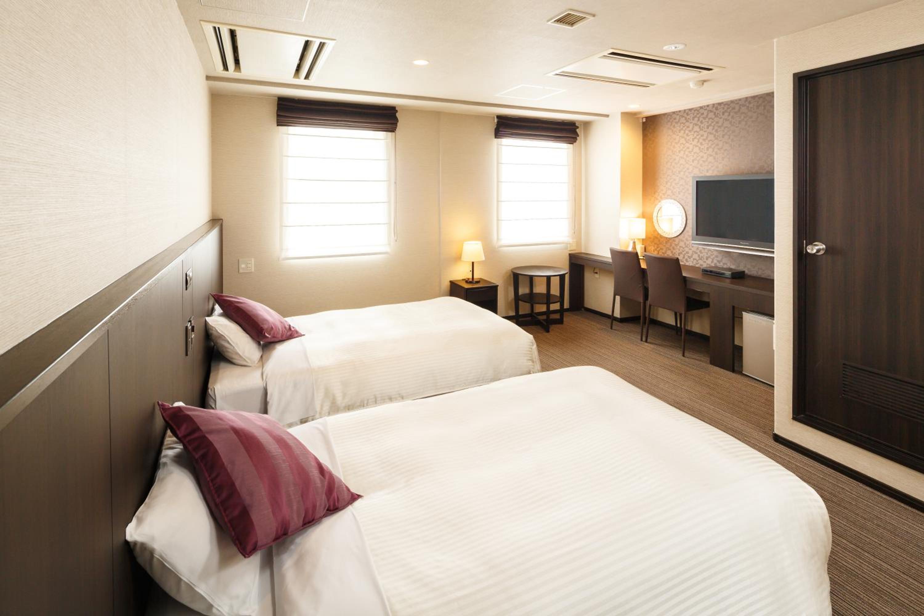 Superior Twin Room - Non-Smoking photo 1