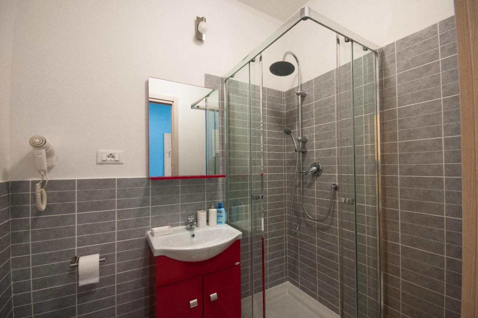 Small Double Room photo 3