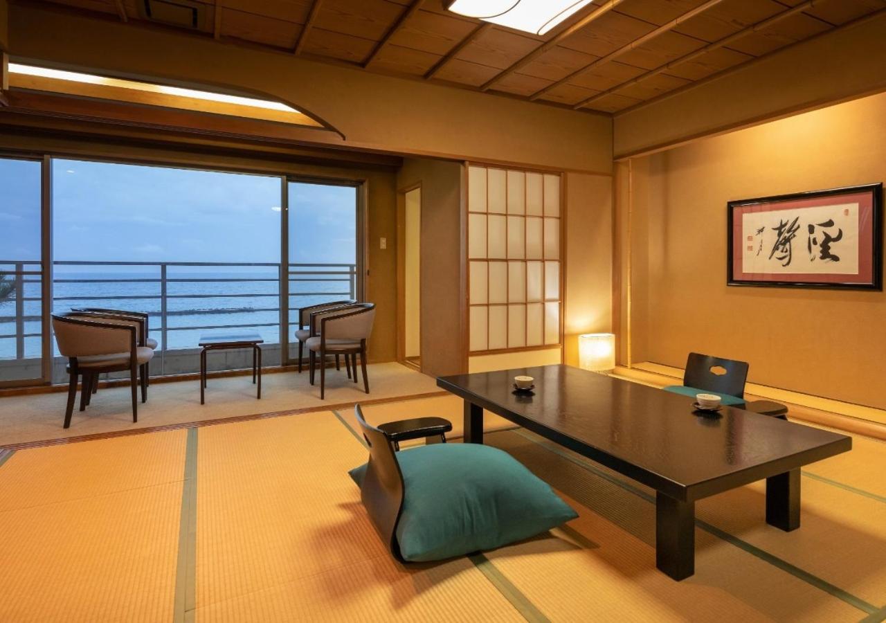 Japanese-Style Room