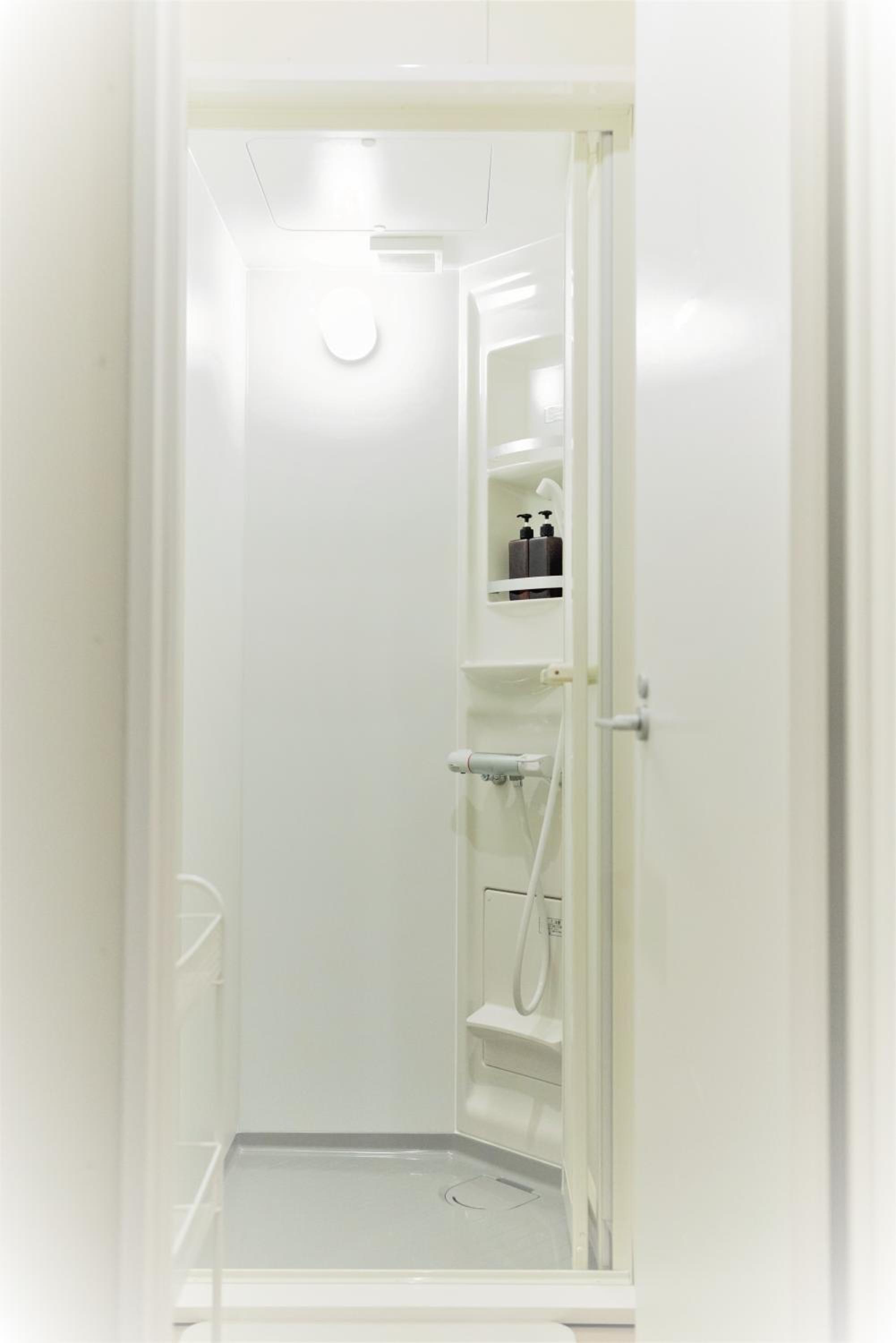 Semi Private 2 Bunk Beds in Mixed Dormitory Room (2 Adult) photo 2
