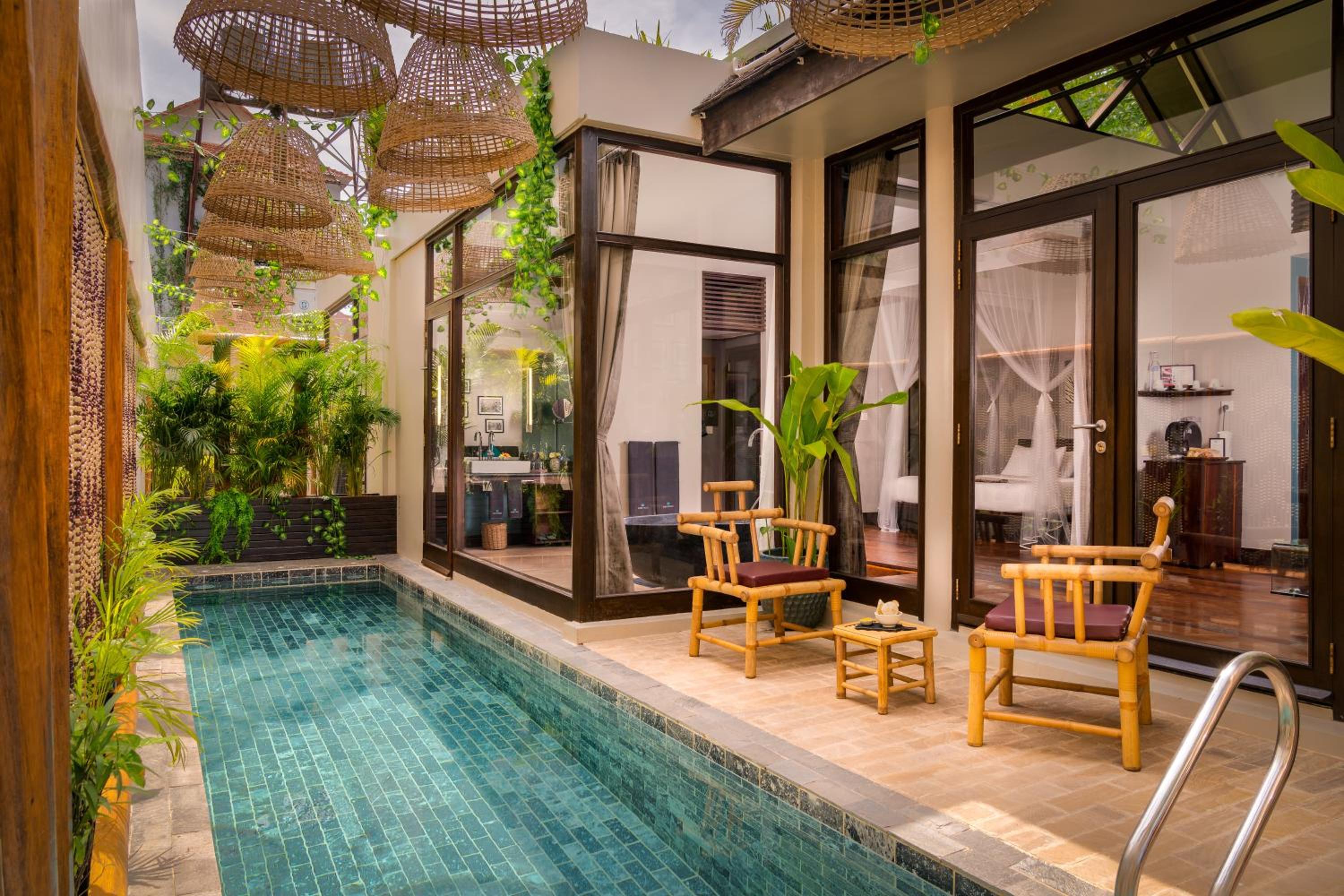 Suite with Private Pool - Photo 1