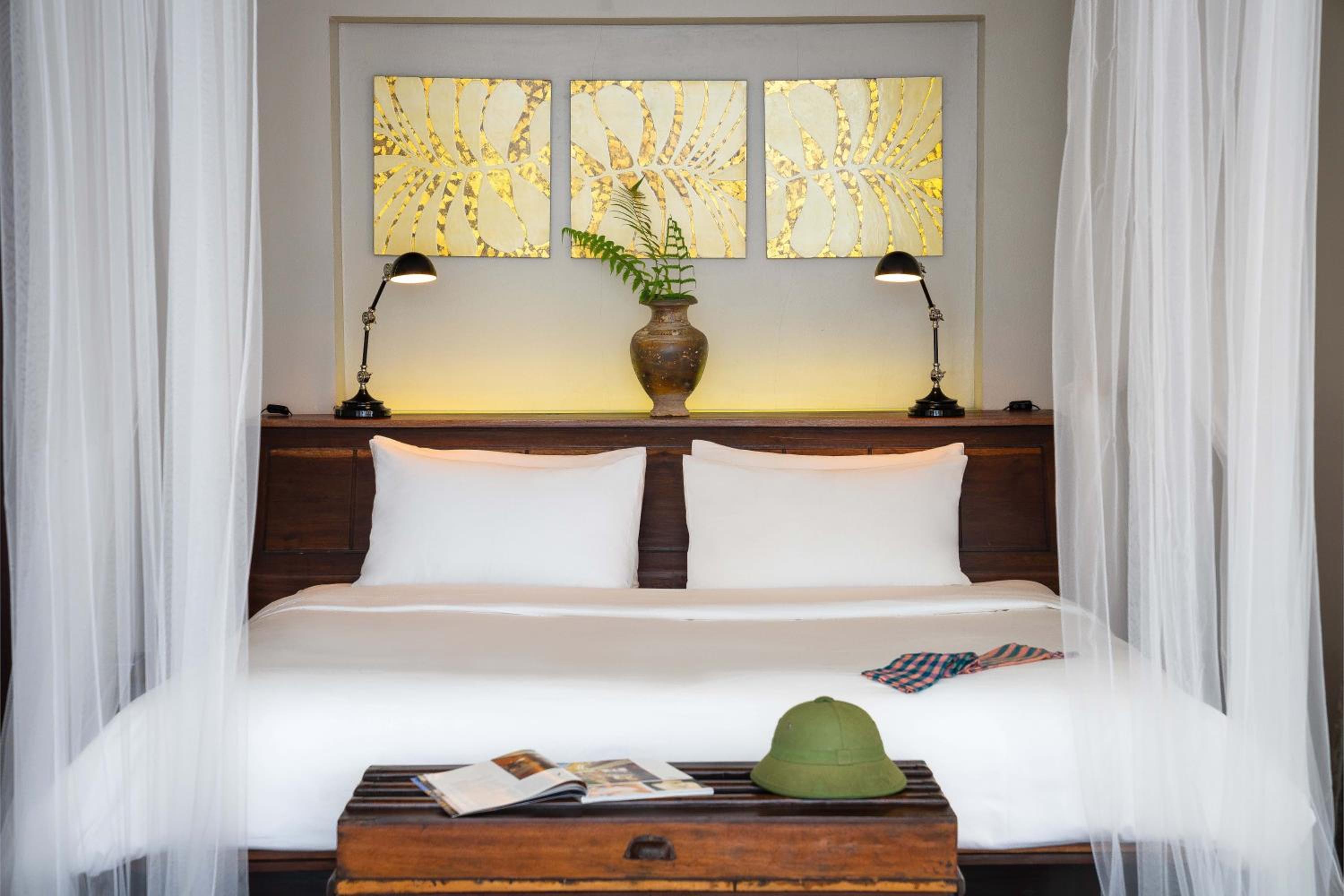 Bungalow Suite - Photo 1