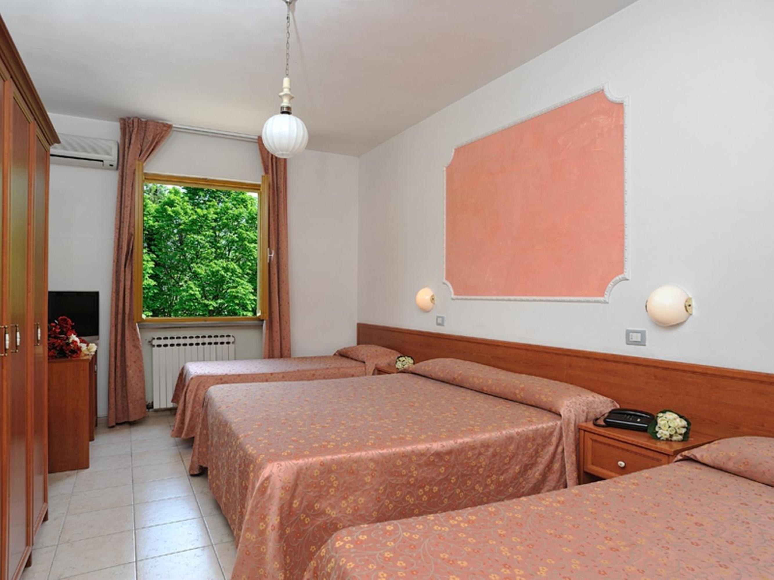 Triple Room - Photo 5