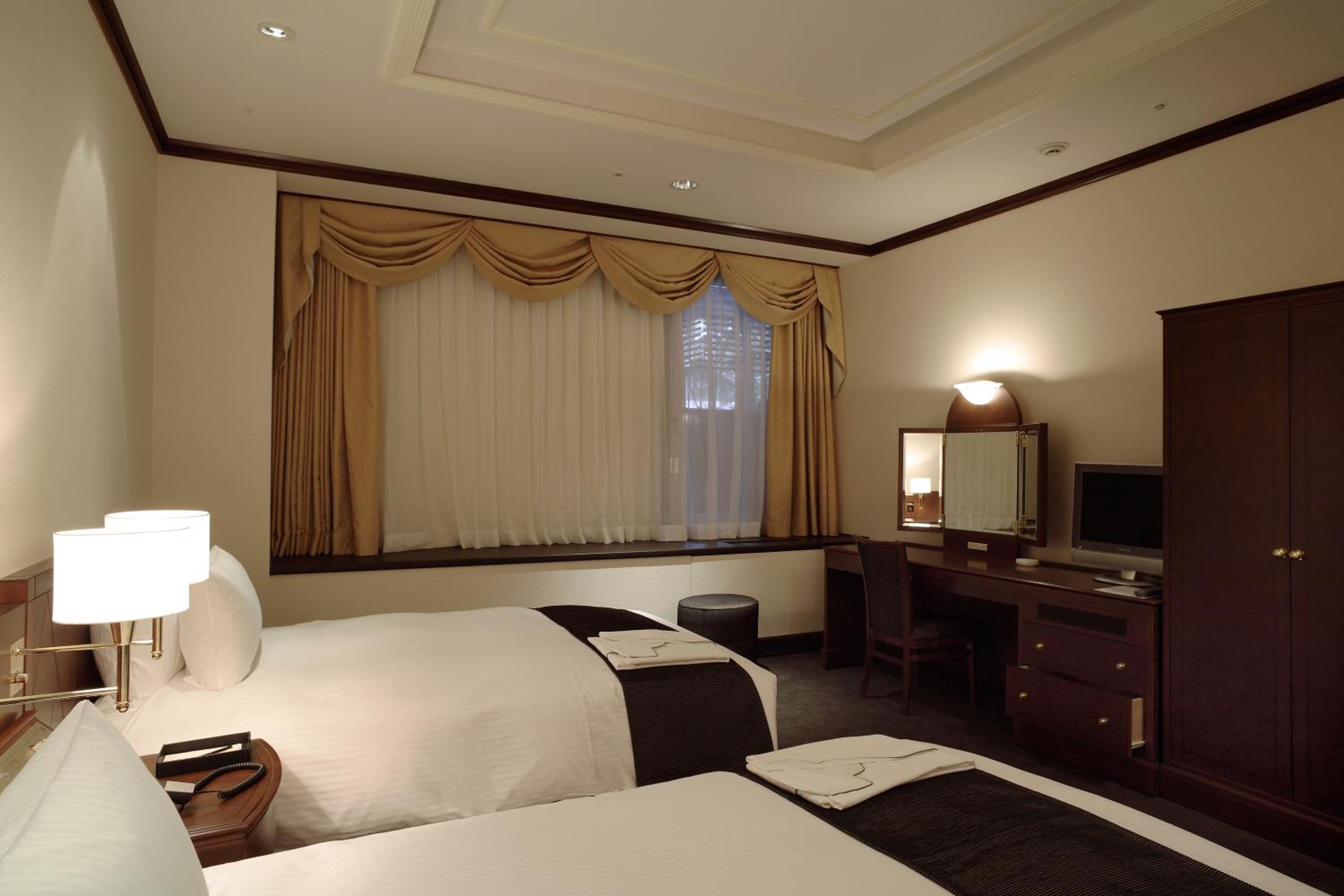 【Grand in Grand】Junior Suite Twin with Lounge Access thumbnail 5