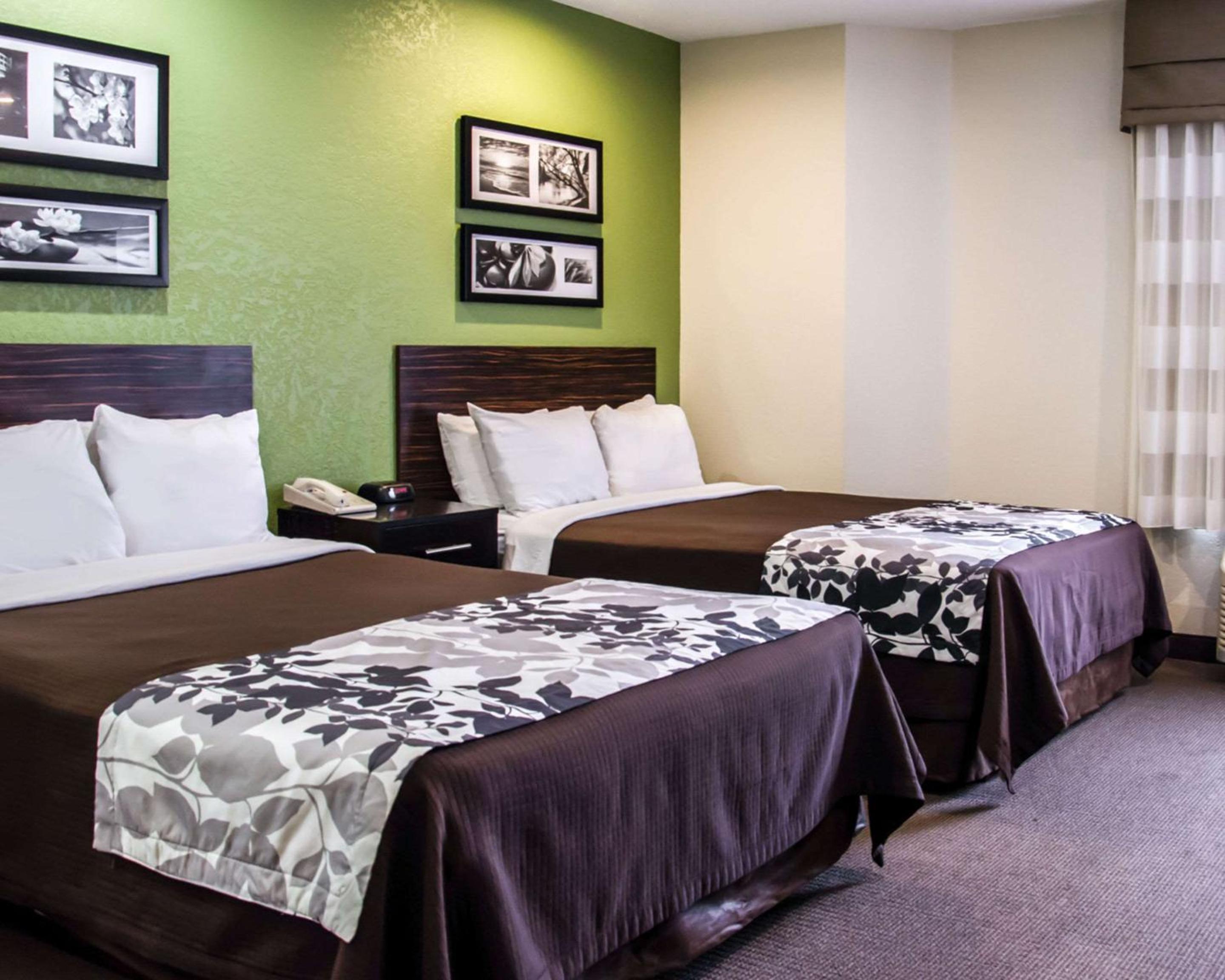 Double Room with Two Double Beds - Non-Smoking - Photo 5