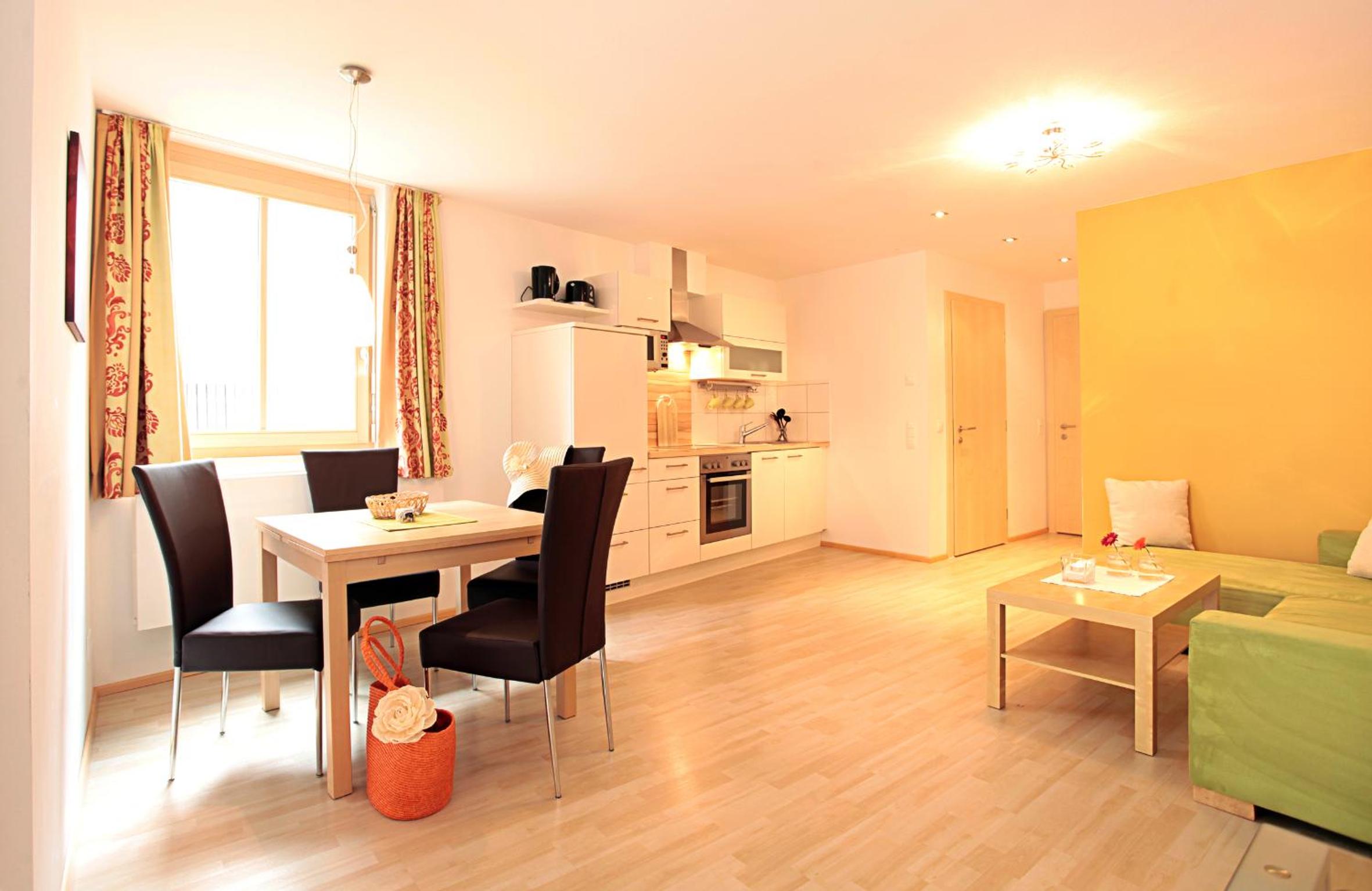 One-Bedroom Apartment photo 2