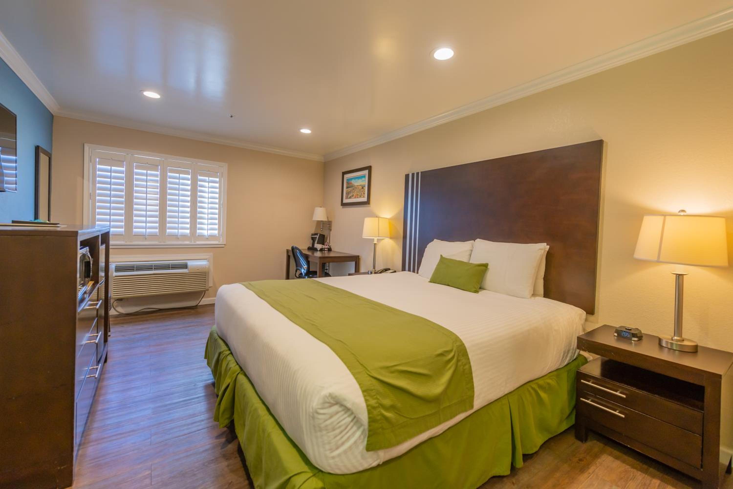 King Room - Photo 1