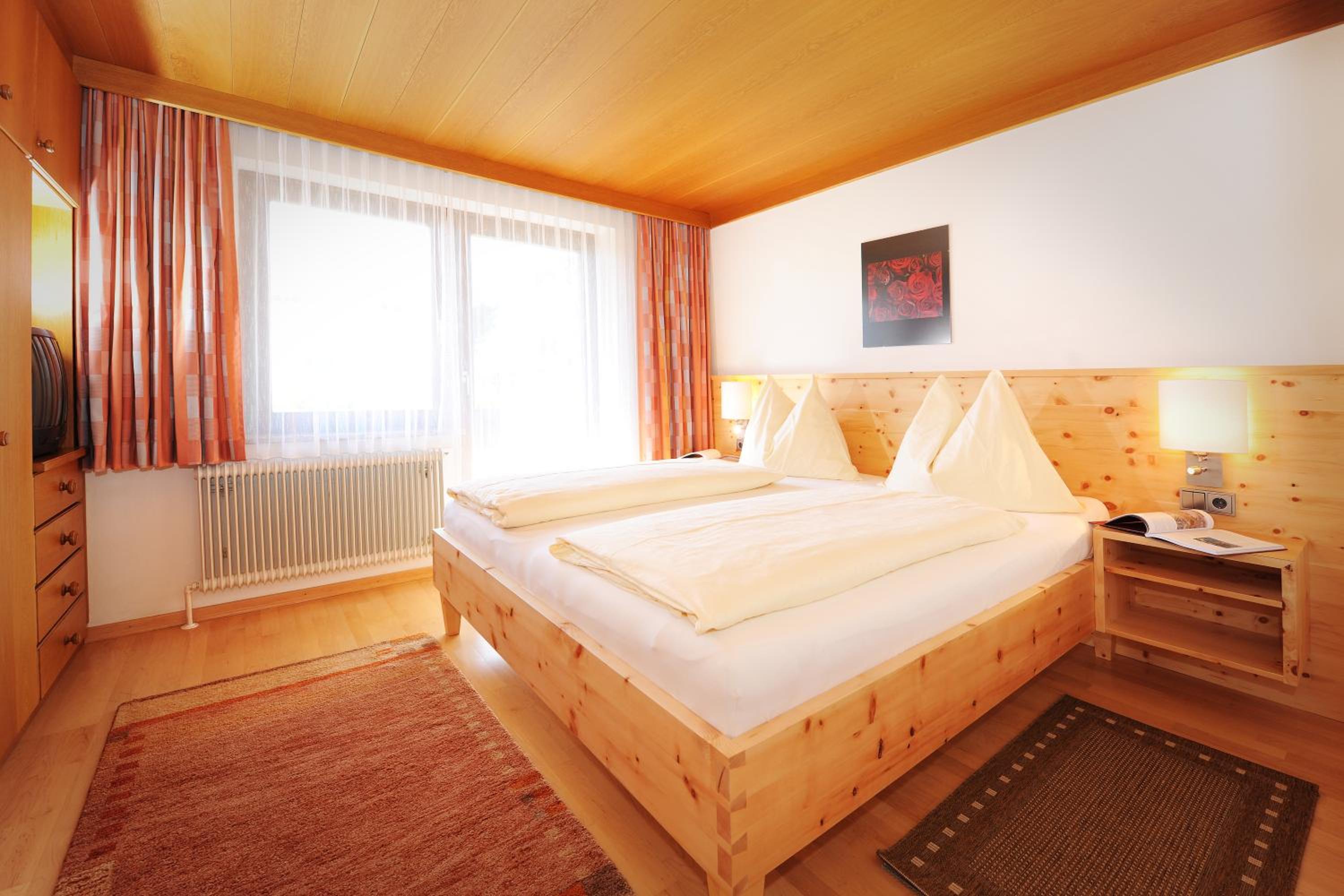 Suite with Balcony photo 3